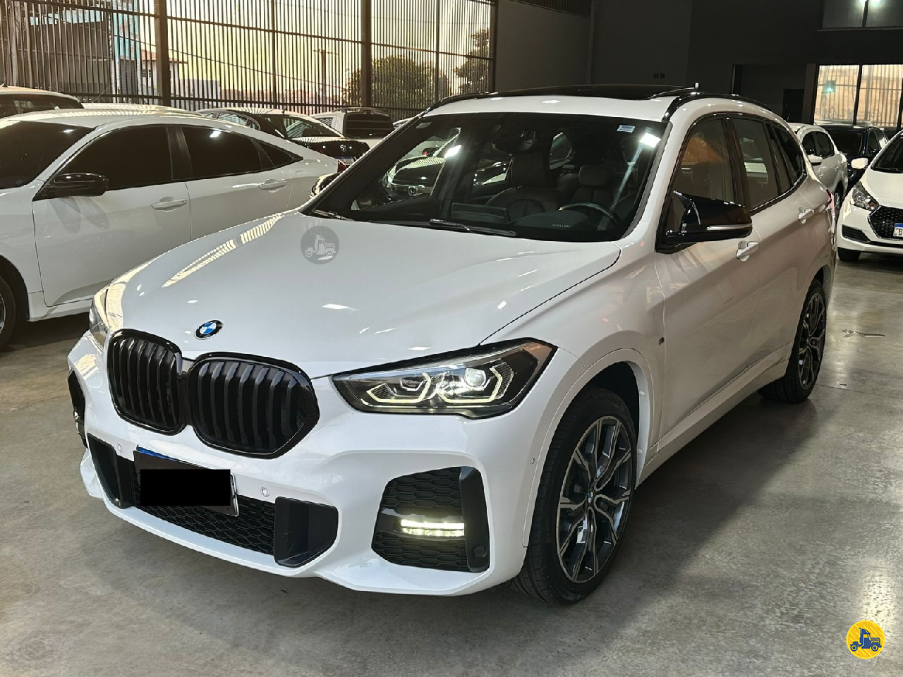 CARRO BMW X1 Rodolivia Implementos Rodoviários MARIALVA PARANÁ PR