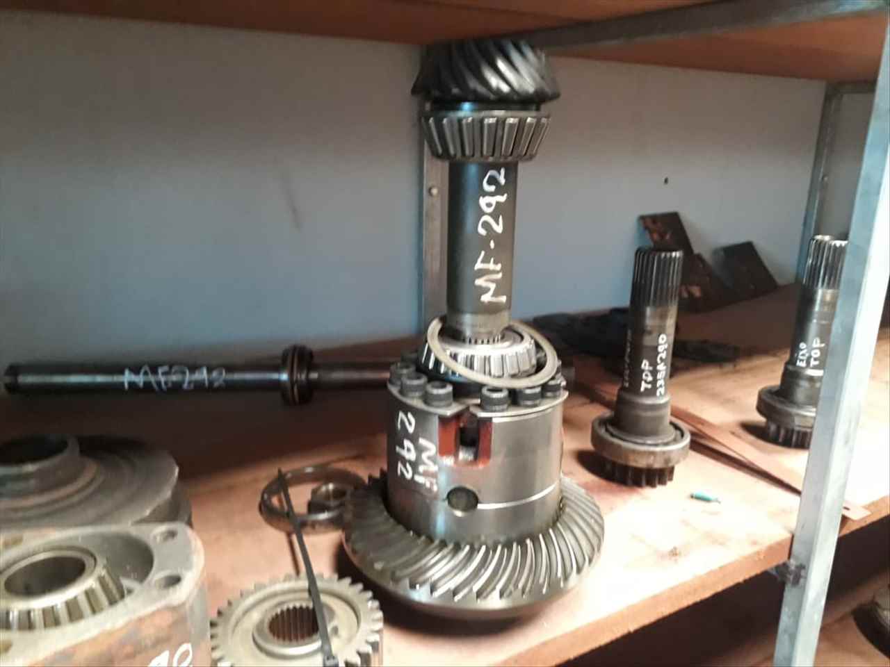 Conj coroa/pinhão e caixa satélite completa MF292 ZF APL345