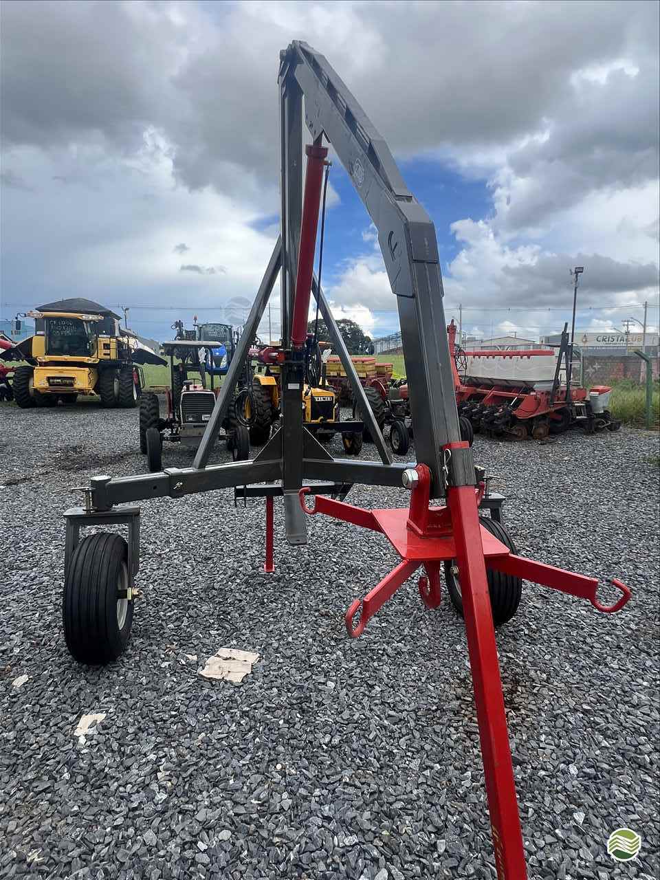 IMPLEMENTOS AGRICOLAS GUINCHO BIG BAG GUINCHO 2200 Kg LF Comercial Agrícola CRISTALINA GOIAS GO