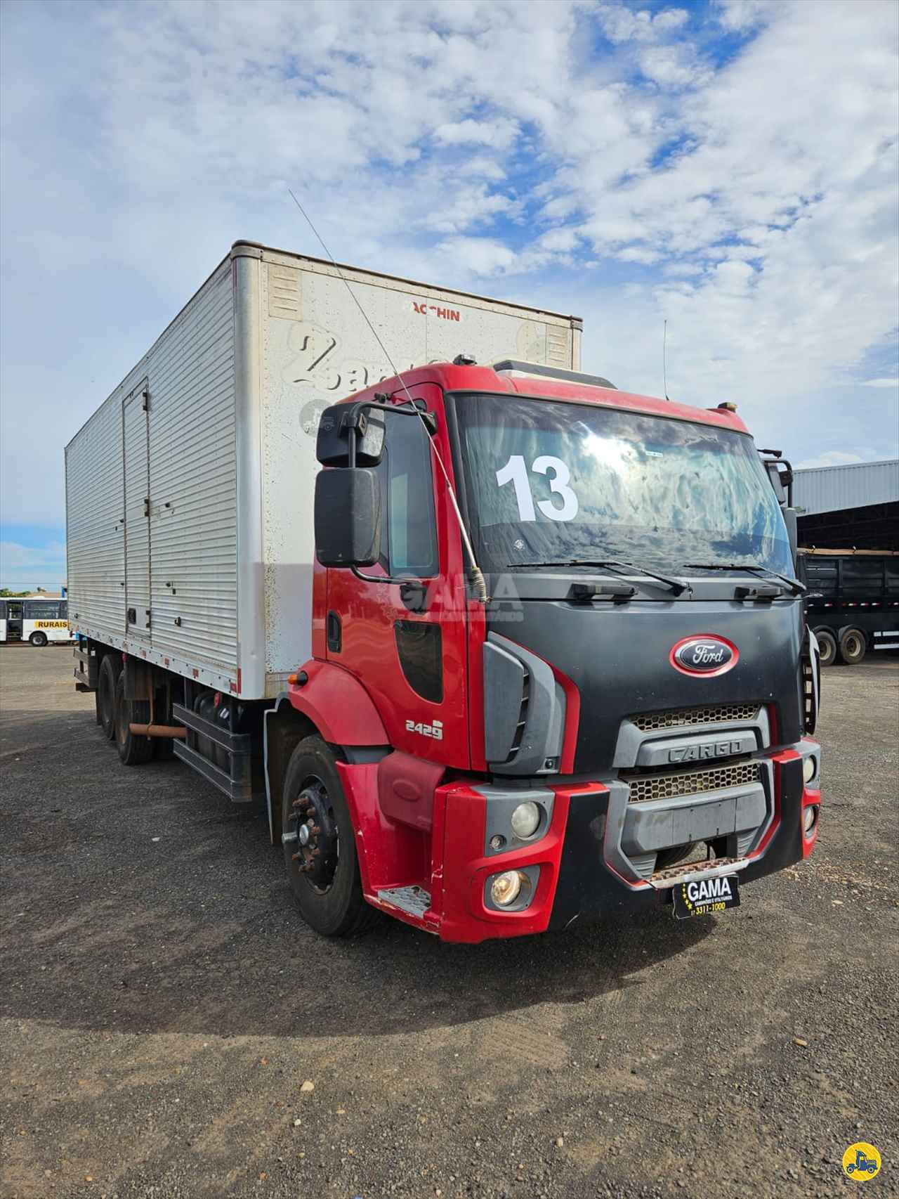CAMINHAO FORD CARGO 2429 Baú Furgão Truck 6x2 Gama Caminhões e Utilitários CATANDUVA SÃO PAULO SP