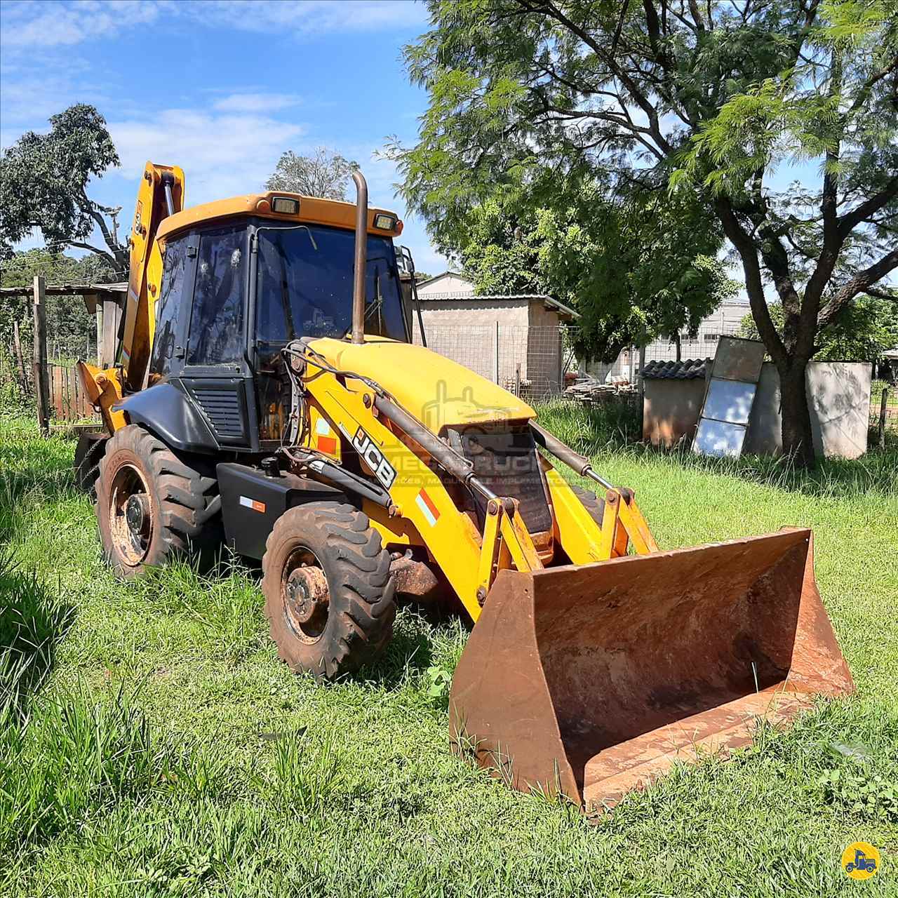 RETRO ESCAVADEIRA JCB 3C Tração 4x4 Megatruck Caminhões e Máquinas CAMPO GRANDE MATO GROSSO DO SUL MS