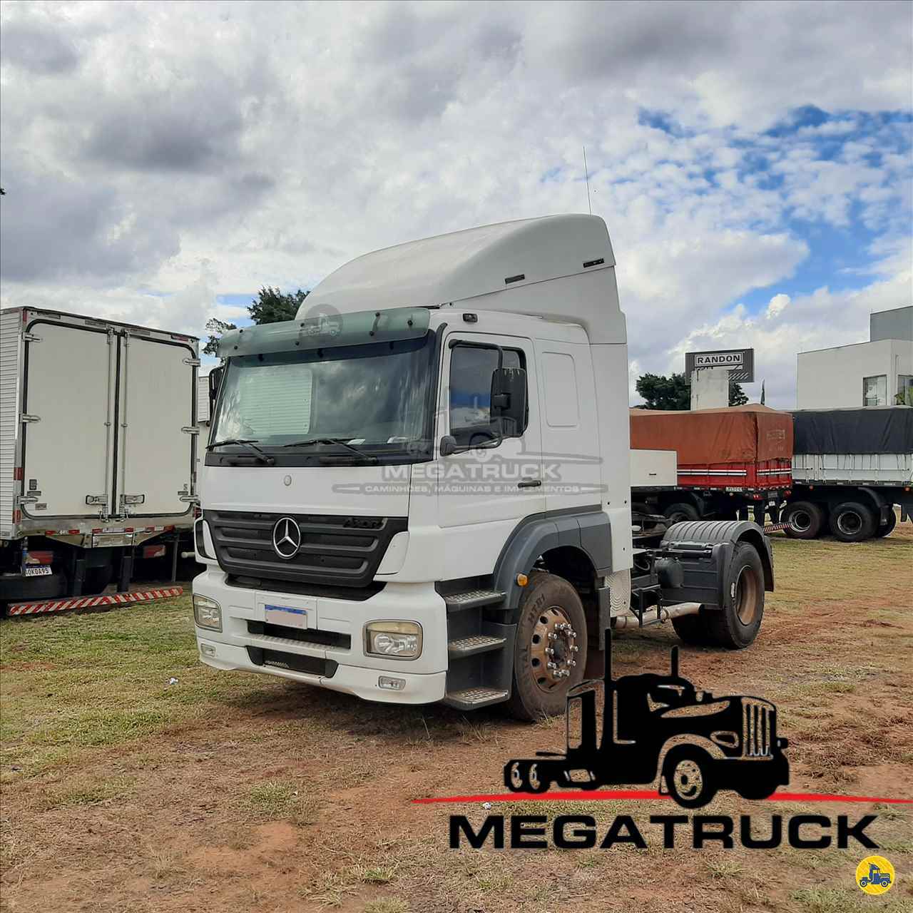 CAMINHAO MERCEDES-BENZ MB 1933 Cavalo Mecânico Toco 4x2 Megatruck Caminhões e Máquinas CAMPO GRANDE MATO GROSSO DO SUL MS
