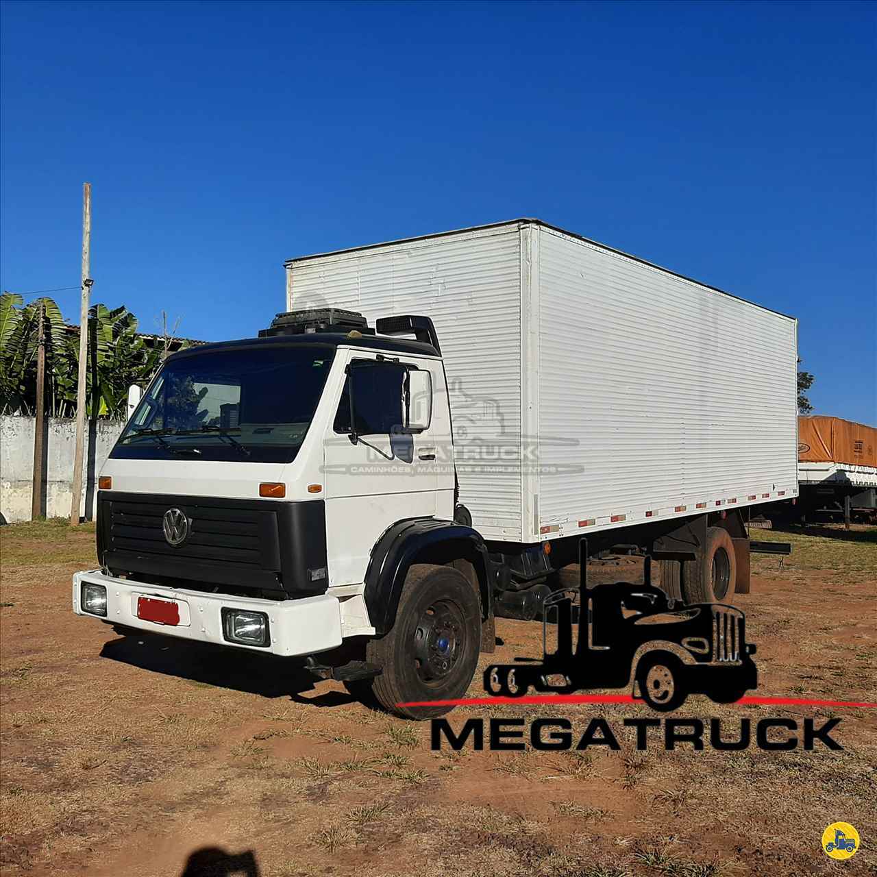 CAMINHAO VOLKSWAGEN VW 12170 Baú Furgão Toco 4x2 Megatruck Caminhões e Máquinas CAMPO GRANDE MATO GROSSO DO SUL MS