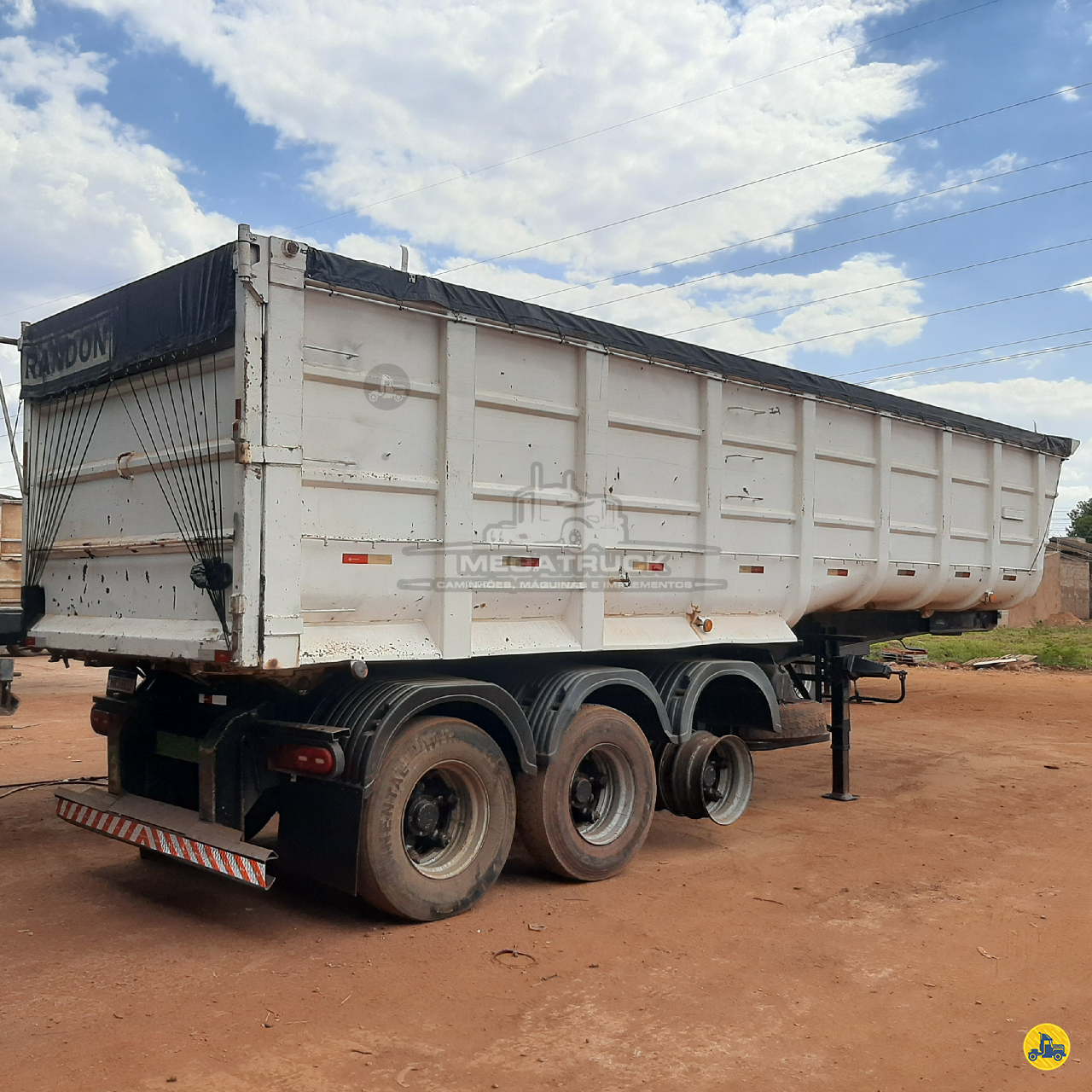 CARRETA SEMI-REBOQUE BASCULANTE Megatruck Caminhões e Máquinas CAMPO GRANDE MATO GROSSO DO SUL MS