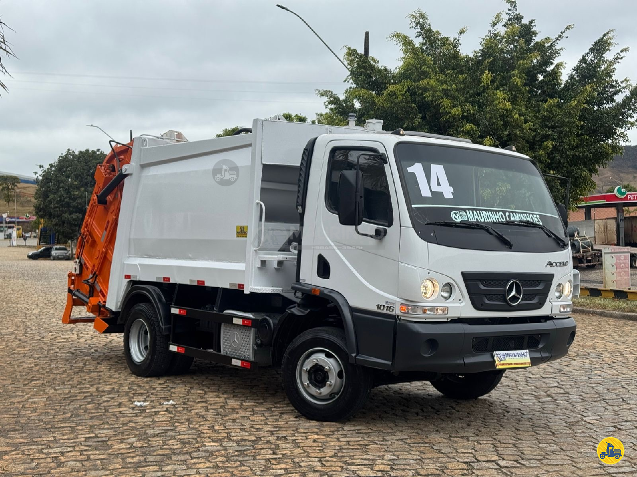 CAMINHAO MERCEDES-BENZ MB 1016 Coletor de Lixo Toco 4x2 Maurinho Caminhões JOAO MONLEVADE MINAS GERAIS MG