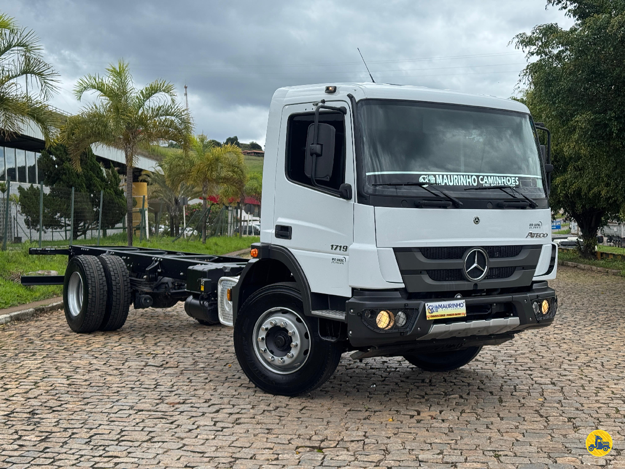 CAMINHAO MERCEDES-BENZ MB 1719 Chassis Toco 4x2 Maurinho Caminhões JOAO MONLEVADE MINAS GERAIS MG
