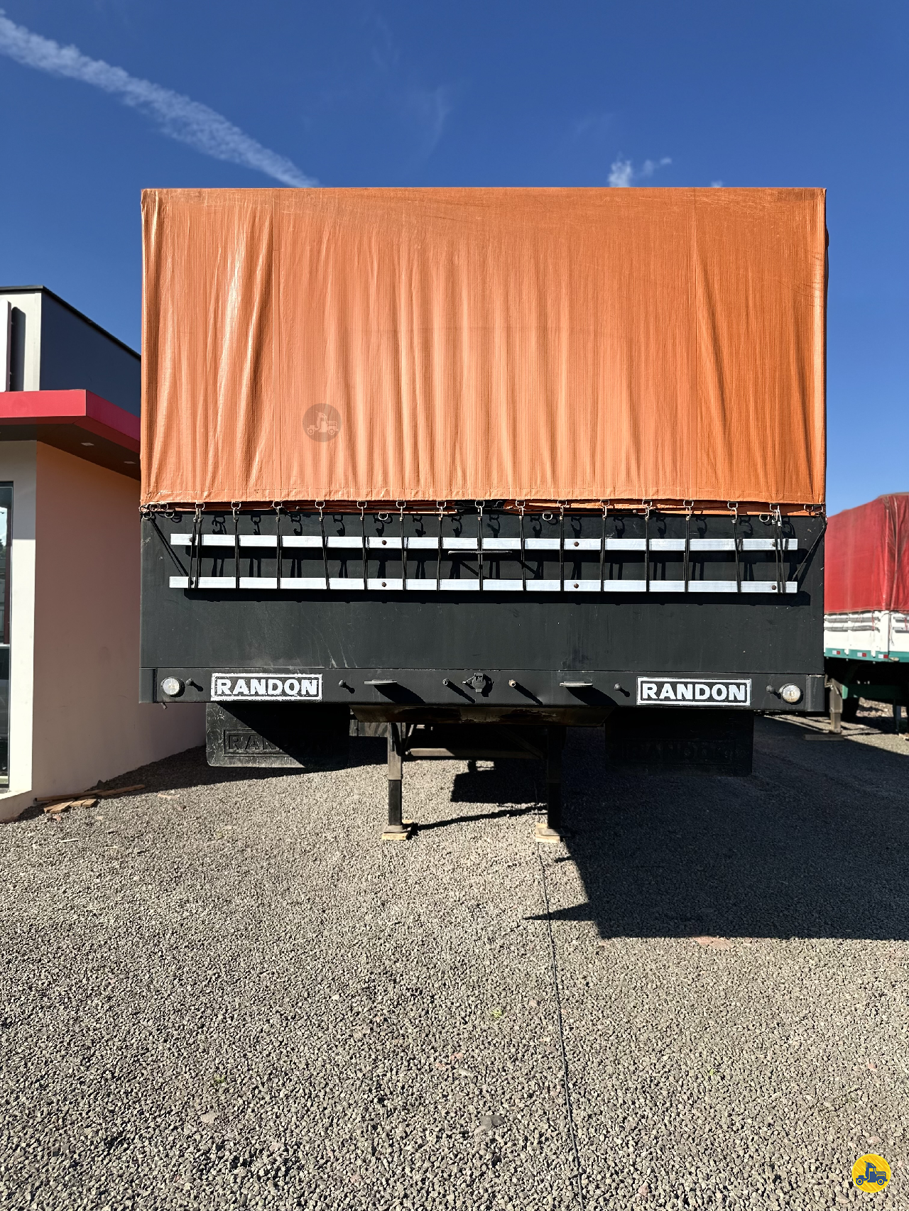 CARRETA SEMI-REBOQUE GRANELEIRO Albacoa Implementos - NOMA JOACABA SANTA CATARINA SC