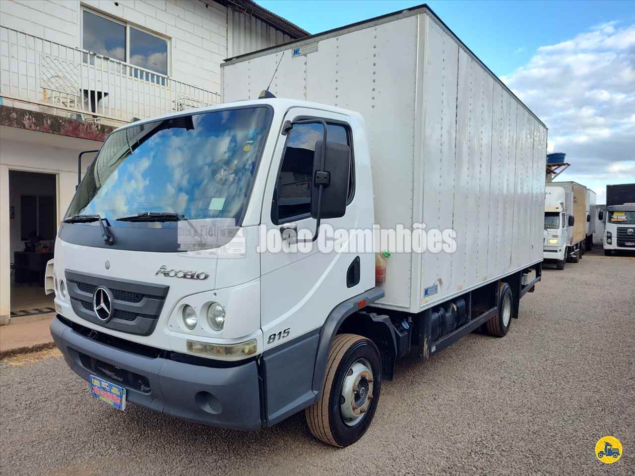 CAMINHAO MERCEDES-BENZ MB 815 Baú Furgão Toco 4x2 João Caminhões BRASILIA DISTRITO FEDERAL DF