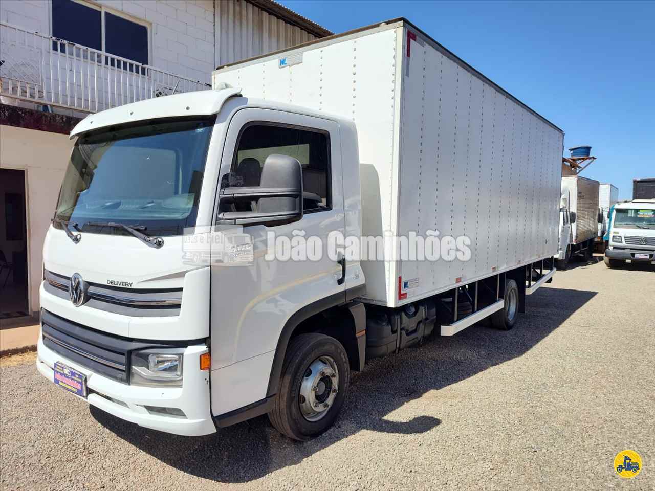 CAMINHAO VOLKSWAGEN VW 9170 Baú Furgão Toco 4x2 João Caminhões BRASILIA DISTRITO FEDERAL DF
