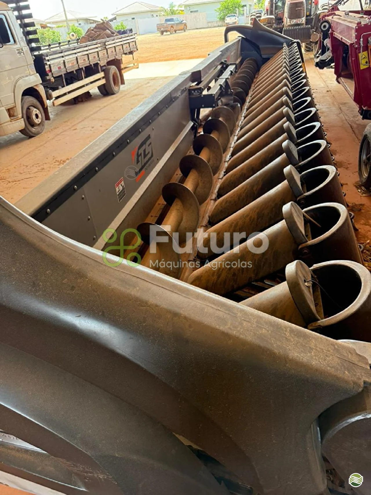 PLATAFORMA COLHEITADEIRA GTS PRODUTTIVA 2050 Futuro Máquinas ITAJAI SANTA CATARINA SC