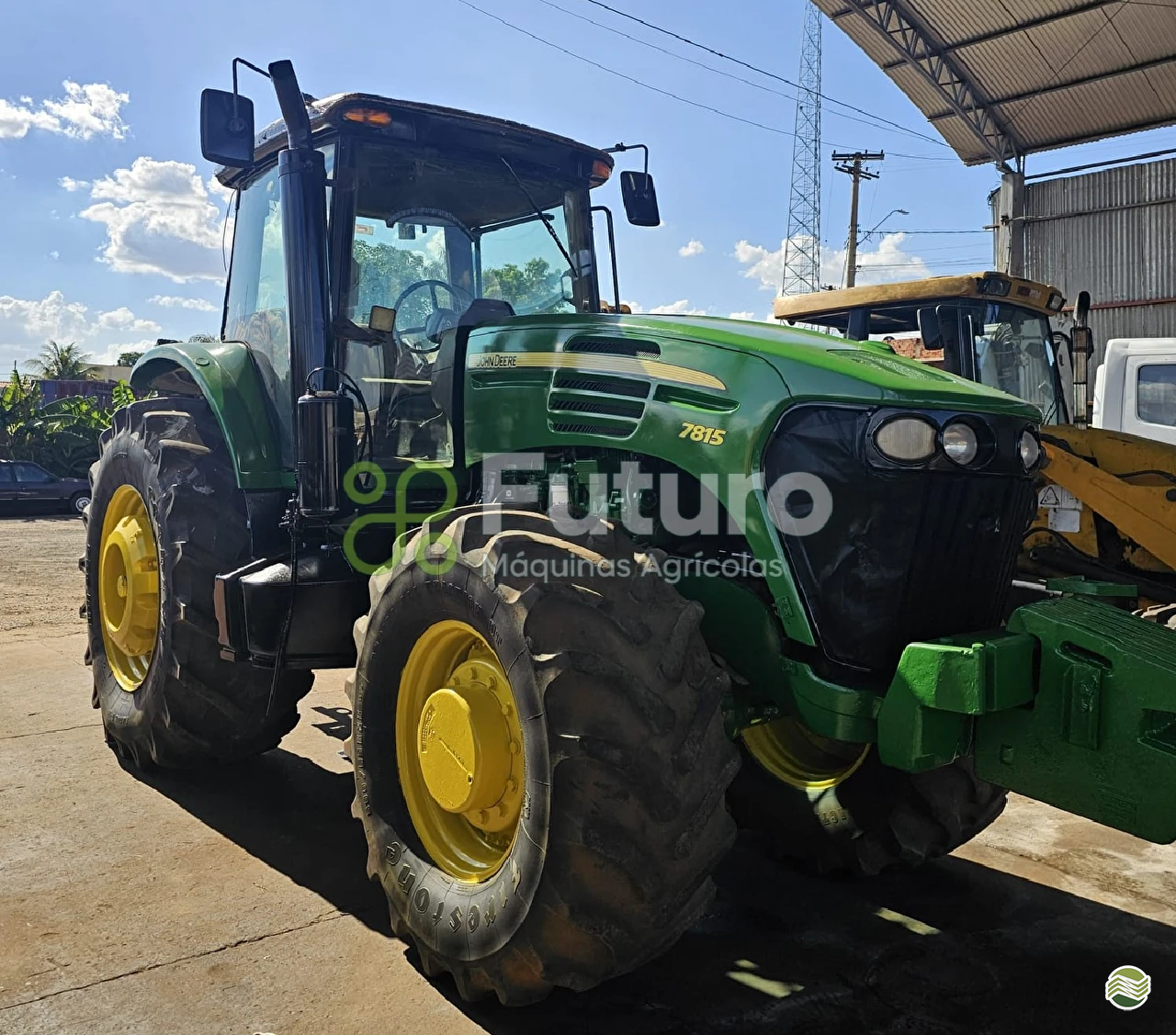 TRATOR JOHN DEERE JOHN DEERE 7815 Tração 4x4 Futuro Máquinas ITAJAI SANTA CATARINA SC