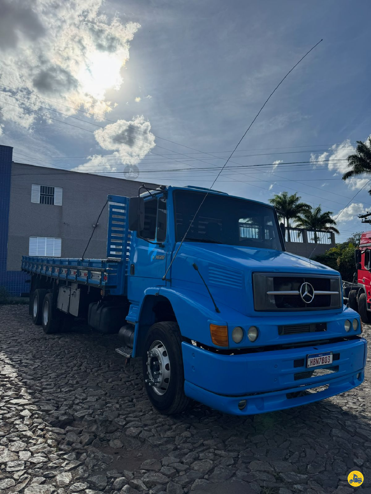 CAMINHAO MERCEDES-BENZ MB 1620