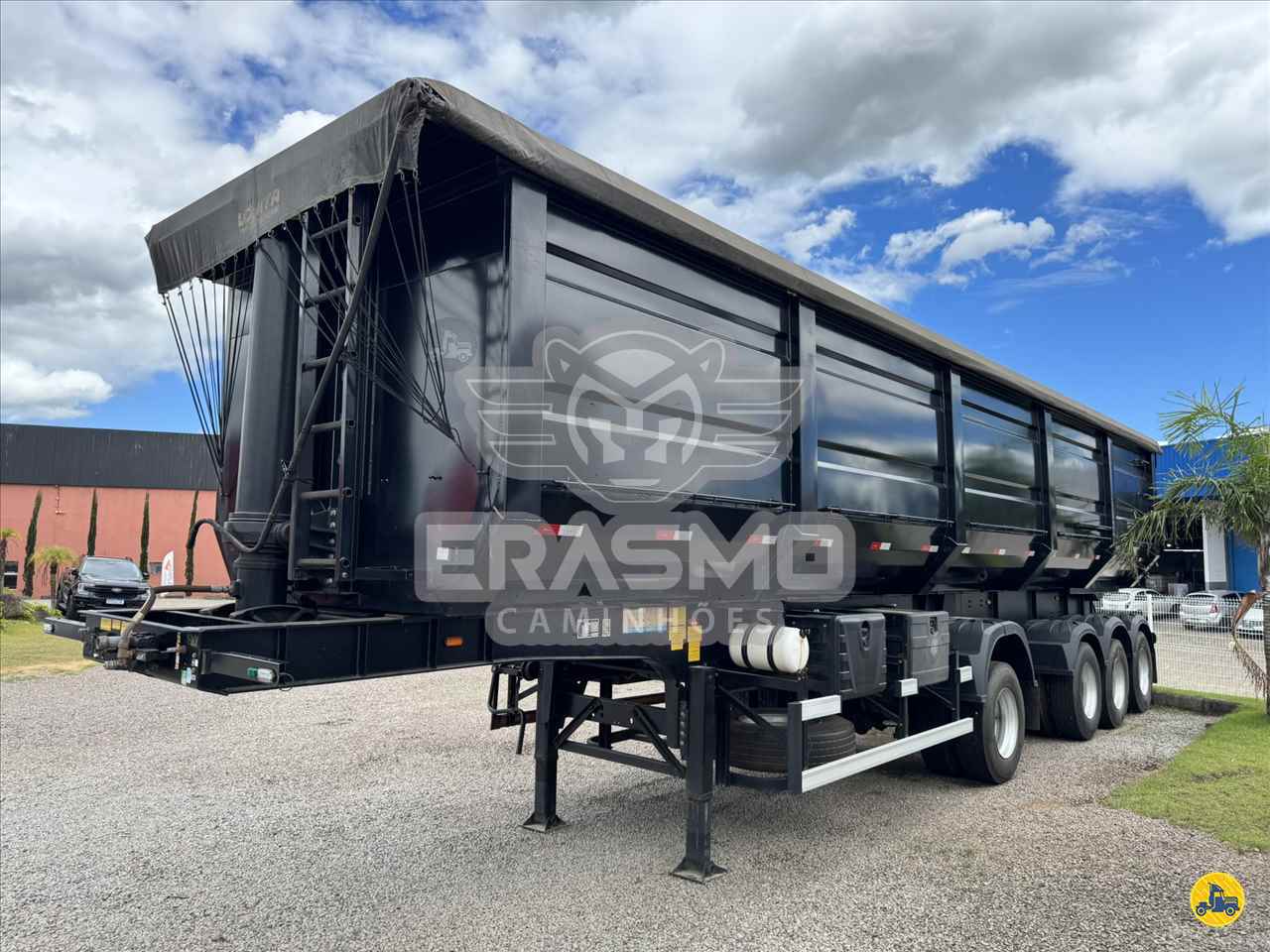 CARRETA SEMI-REBOQUE BASCULANTE Erasmo Caminhões TUBARAO SANTA CATARINA SC