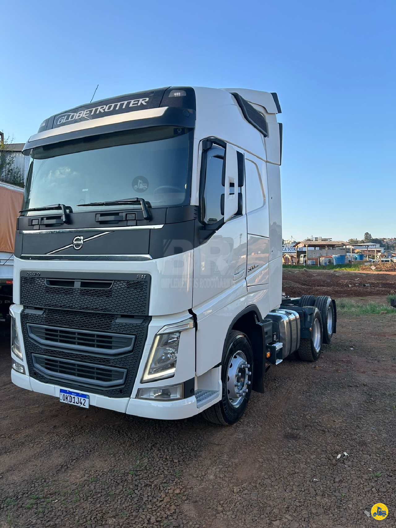 CAMINHAO VOLVO VOLVO FH 500 Chassis Cavalo 6x2 BR Implementos - NOMA  CORDILHEIRA ALTA SANTA CATARINA SC