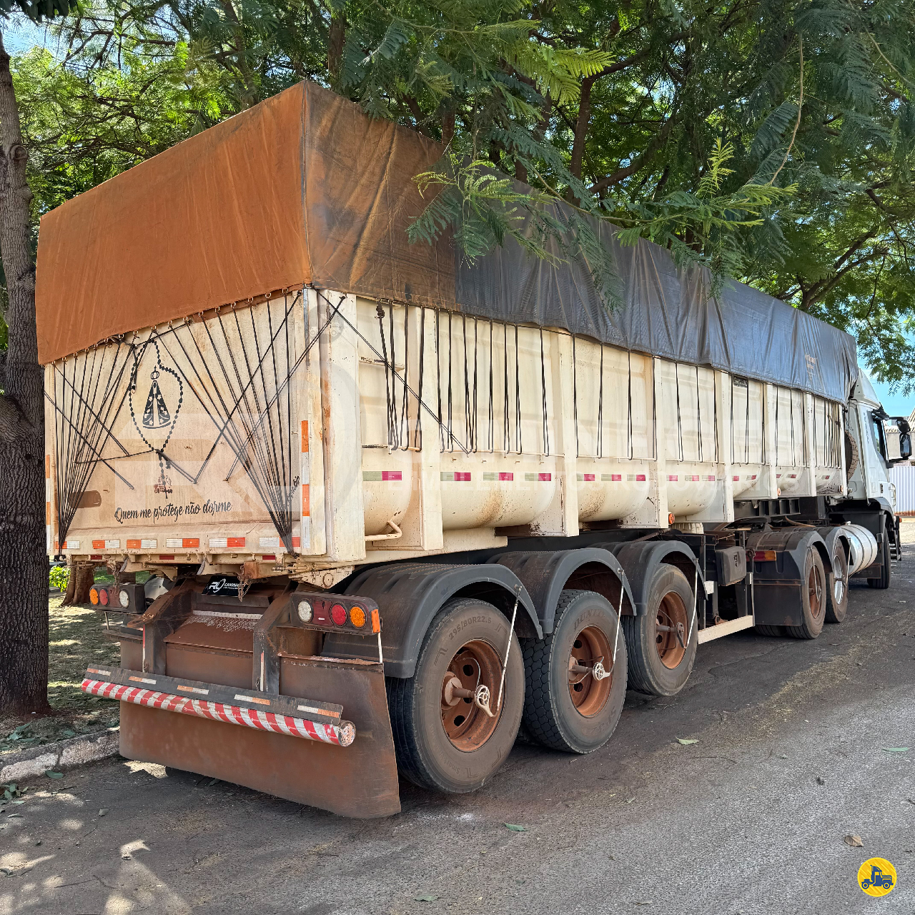 CARRETA SEMI-REBOQUE BASCULANTE RL Caminhões  RIO VERDE GOIAS GO