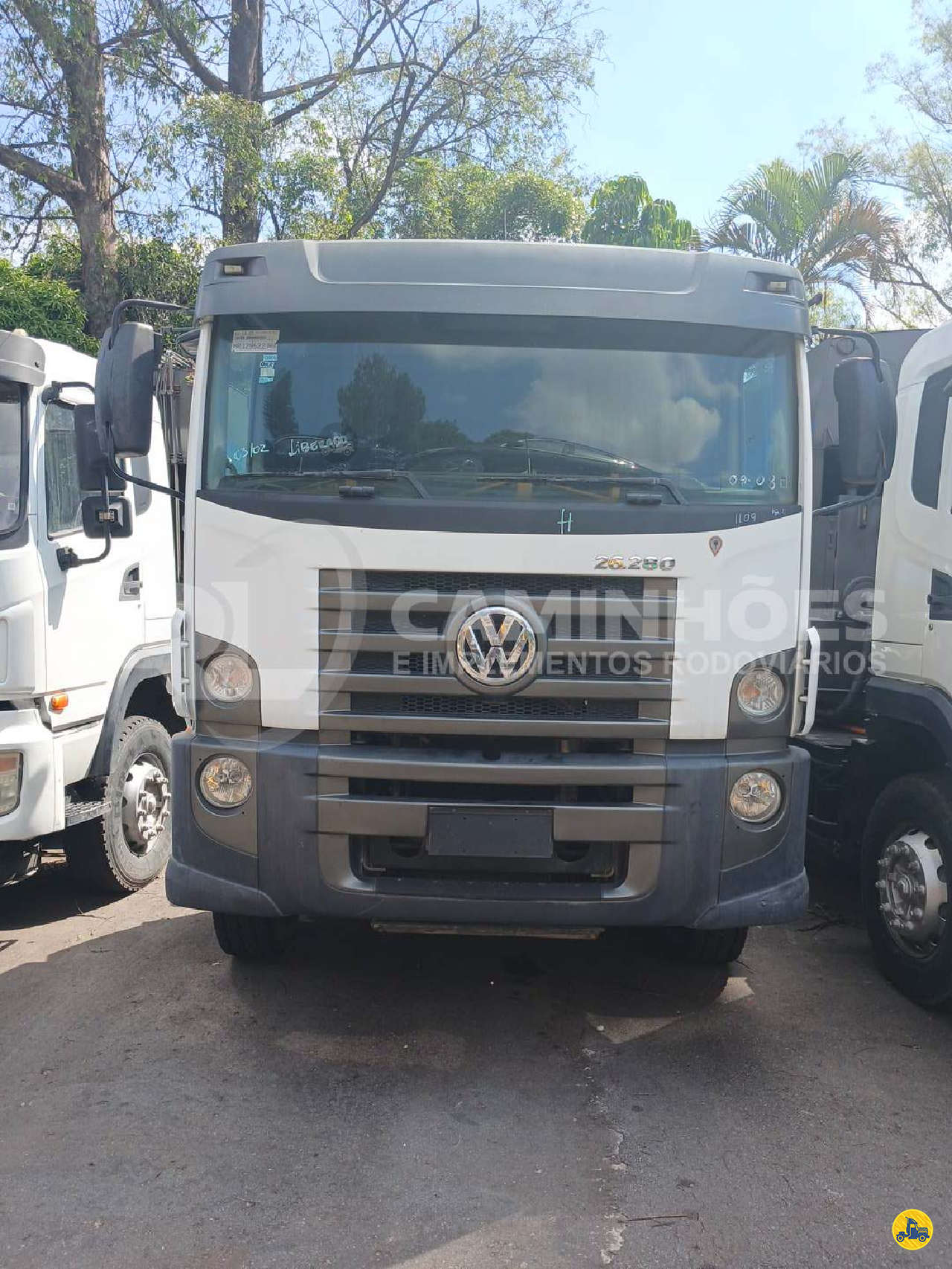 CAMINHAO VOLKSWAGEN VW 26280 Cavalo Mecânico Truck 6x4 RL Caminhões  RIO VERDE GOIAS GO