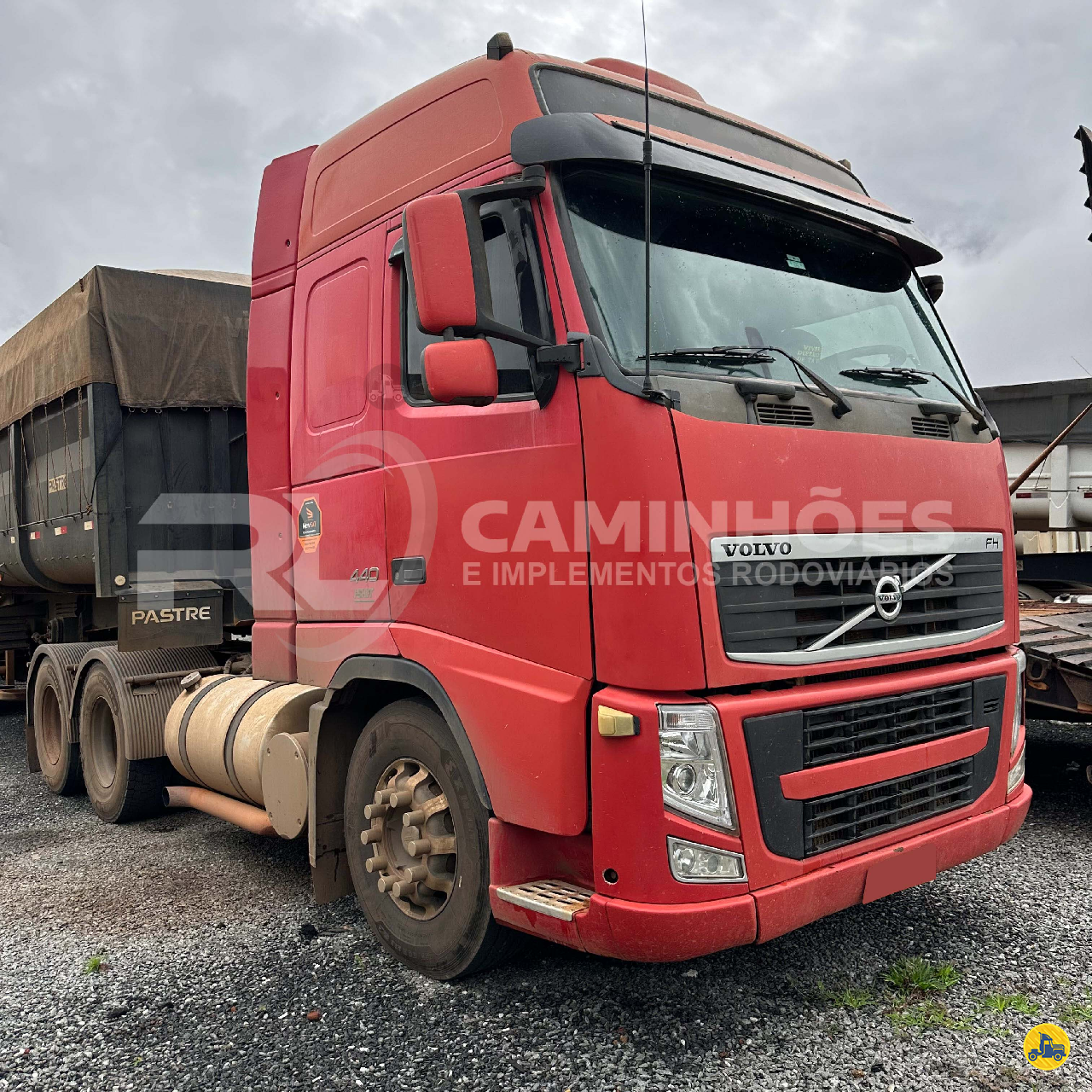 CAMINHAO VOLVO VOLVO FH 440 Cavalo Mecânico Cavalo 6x2 RL Caminhões  RIO VERDE GOIAS GO