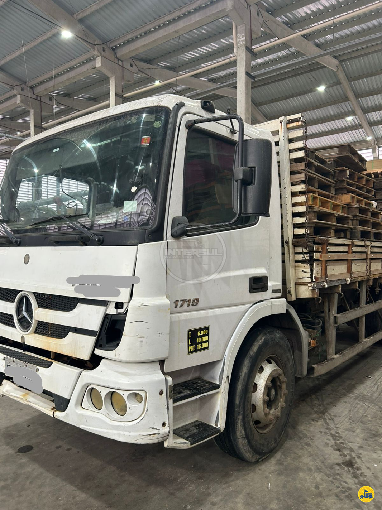 CAMINHAO MERCEDES-BENZ MB 1719 Carga Seca Toco 4x2 Intersul Caminhões SAO PAULO SÃO PAULO SP