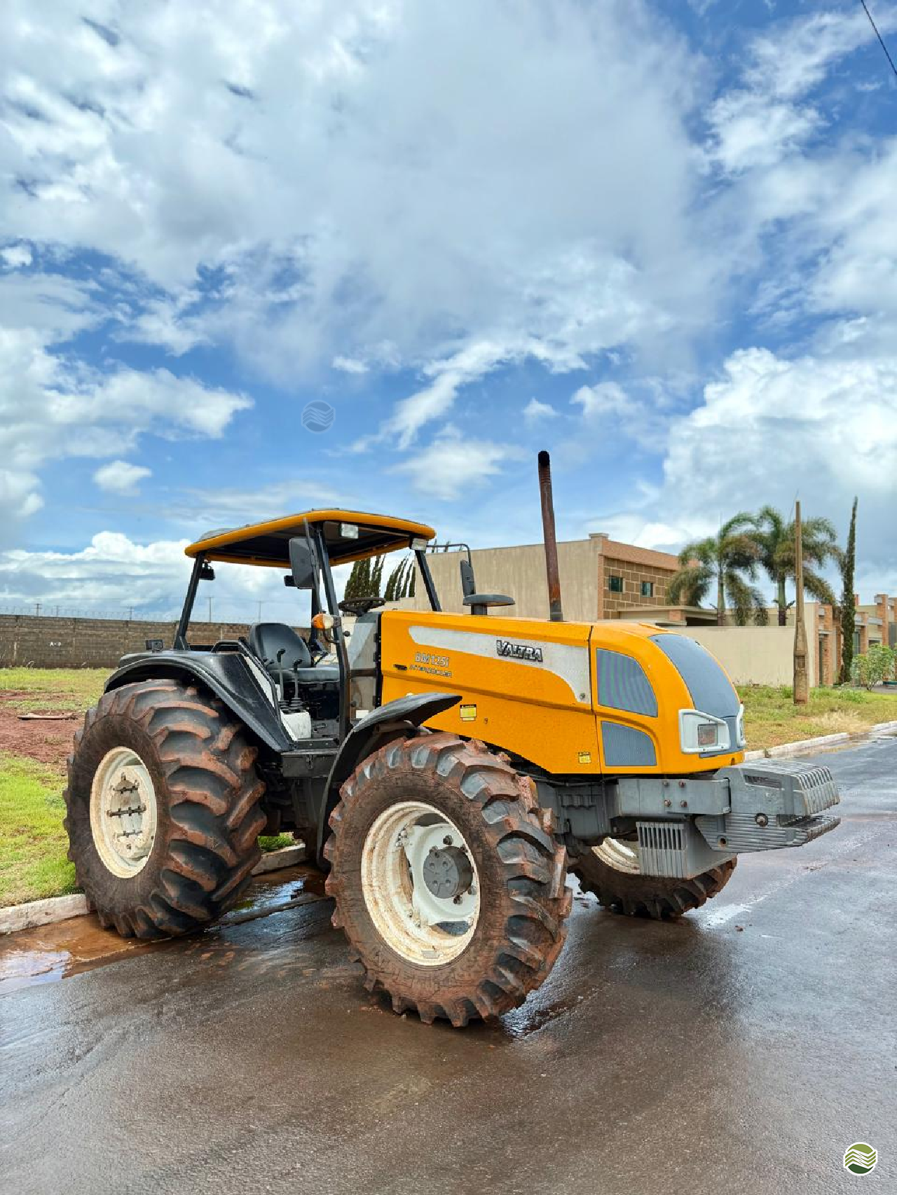 TRATOR VALTRA VALTRA BM 125 Tração 4x4 Consulting Agro ITUVERAVA SÃO PAULO SP