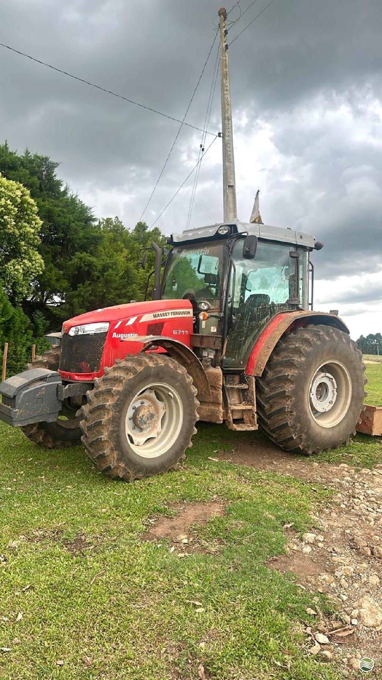 TRATOR MASSEY FERGUSON MF 6711 Tração 4x4 Consulting Agro ITUVERAVA SÃO PAULO SP