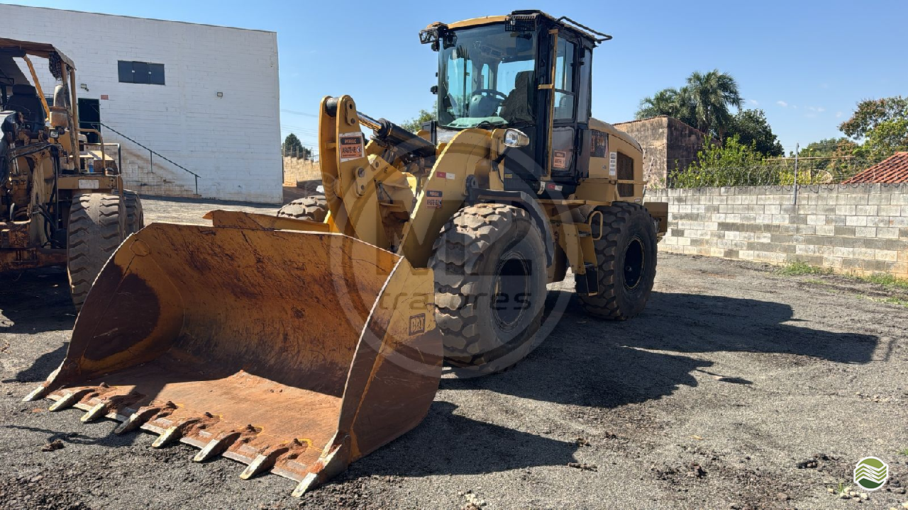 PA CARREGADEIRA CATERPILLAR 930 M2 Tratores  CAMPO GRANDE MATO GROSSO DO SUL MS