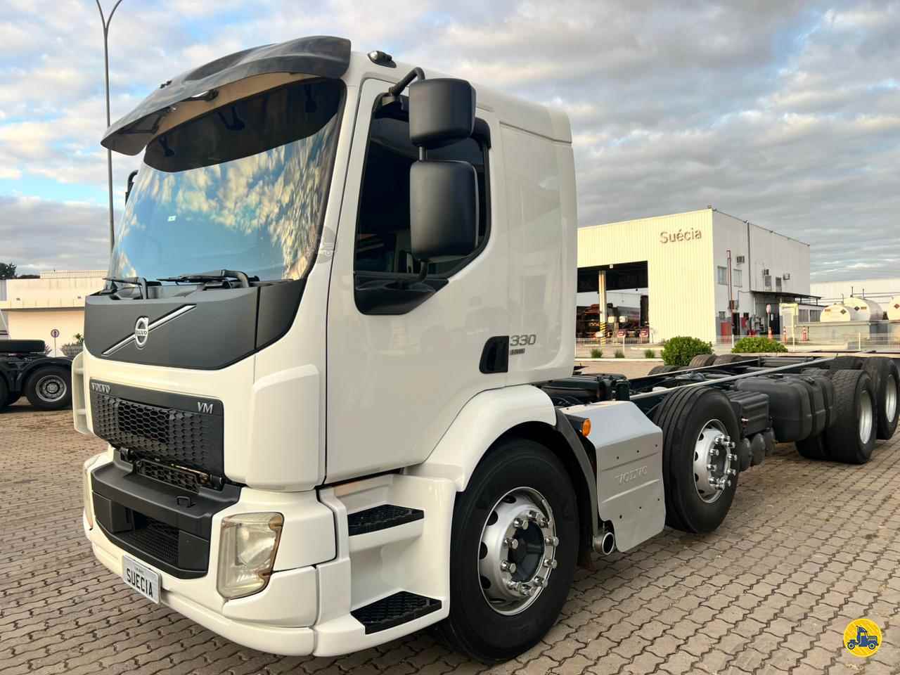 CAMINHAO VOLVO VOLVO VM 330 Chassis Cavalo 8x2 Usados Rio Verde RIO VERDE GOIAS GO
