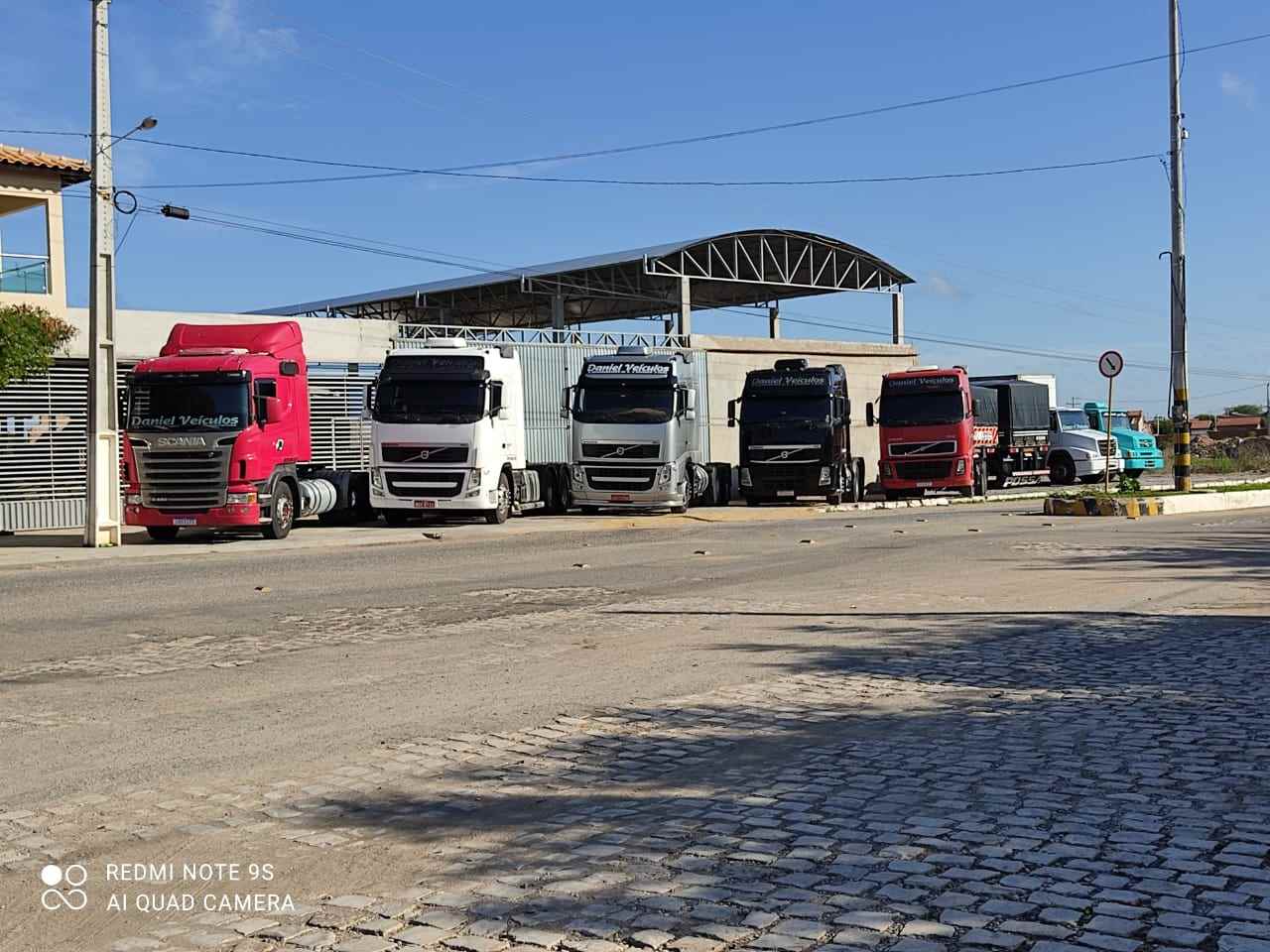 Foto da Loja da Daniel Caminhões e Carretas