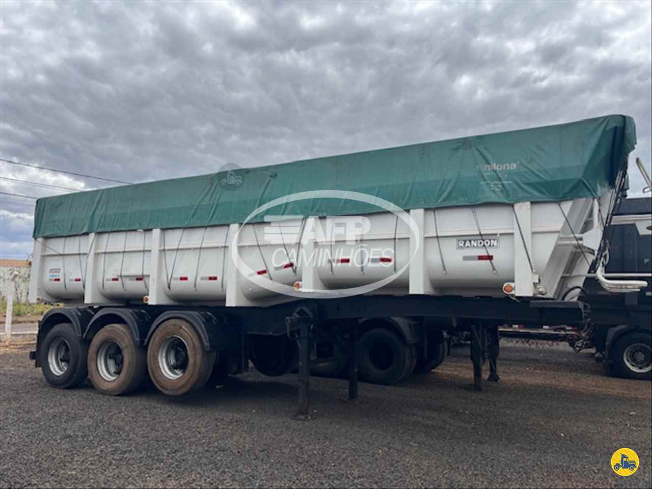 CARRETA SEMI-REBOQUE BASCULANTE AFP Caminhões UBERLANDIA MINAS GERAIS MG