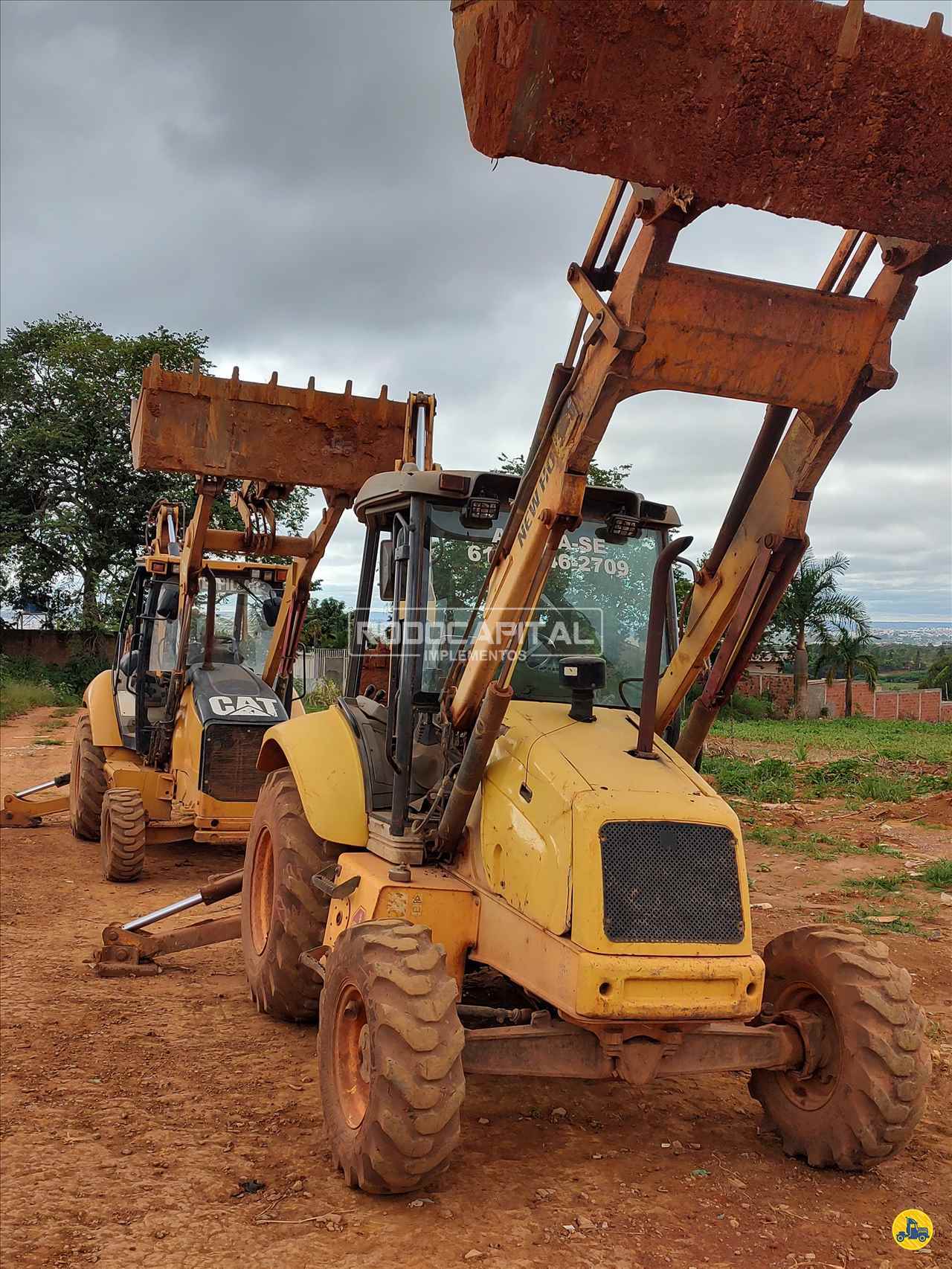 RETRO ESCAVADEIRA NEW HOLLAND LB90 Tração 4x4 RODOCAPITAL - TRUCKVAN BRASILIA DISTRITO FEDERAL DF