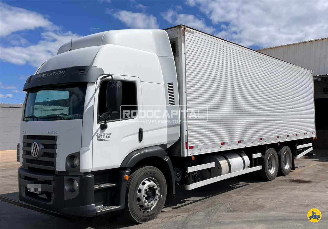 CAMINHAO VOLKSWAGEN VW 24250 Baú Furgão Truck 6x2 RODOCAPITAL - TRUCKVAN BRASILIA DISTRITO FEDERAL DF