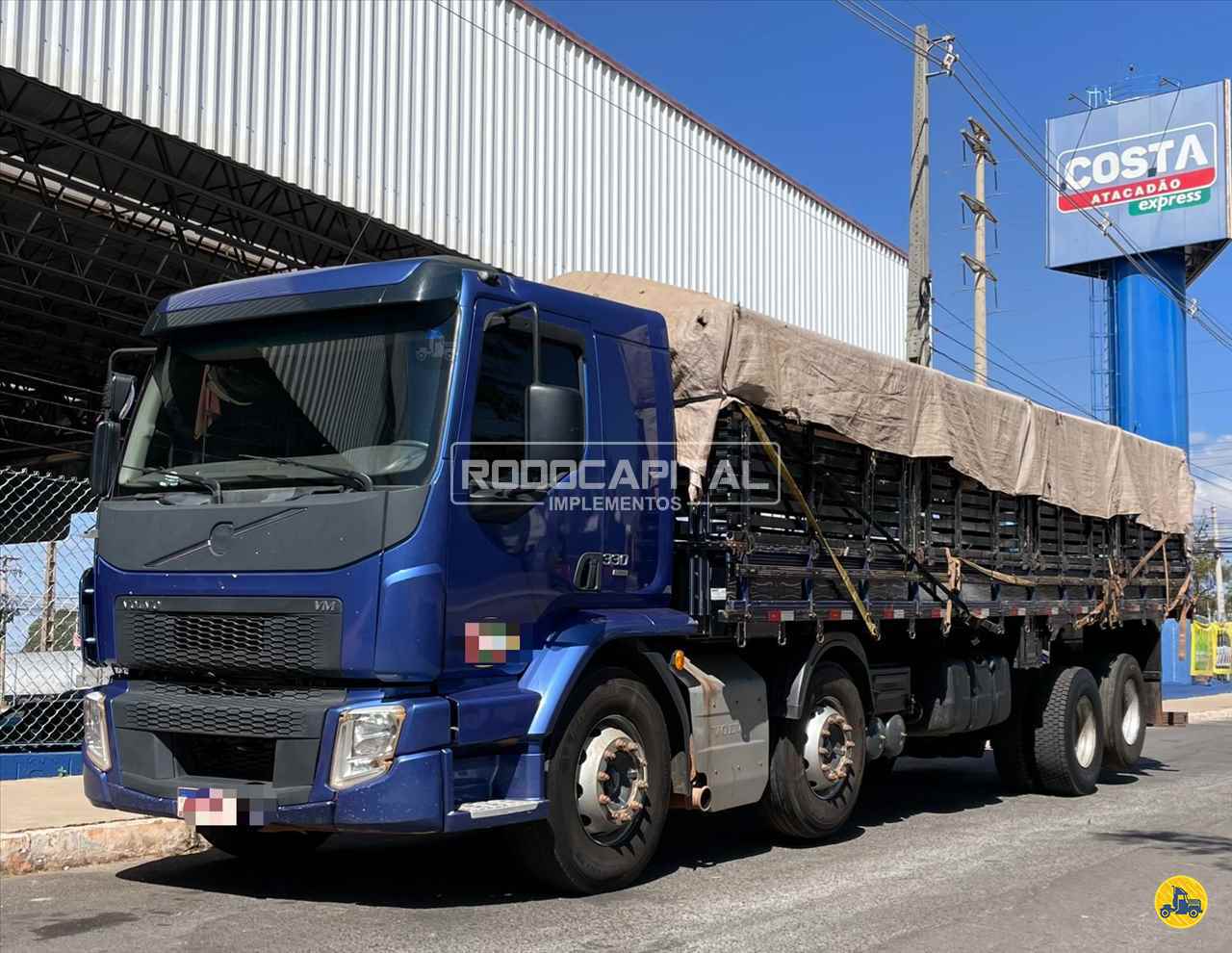CAMINHAO VOLVO VOLVO VM 330 Carga Seca BiTruck 8x2 RODOCAPITAL - TRUCKVAN BRASILIA DISTRITO FEDERAL DF
