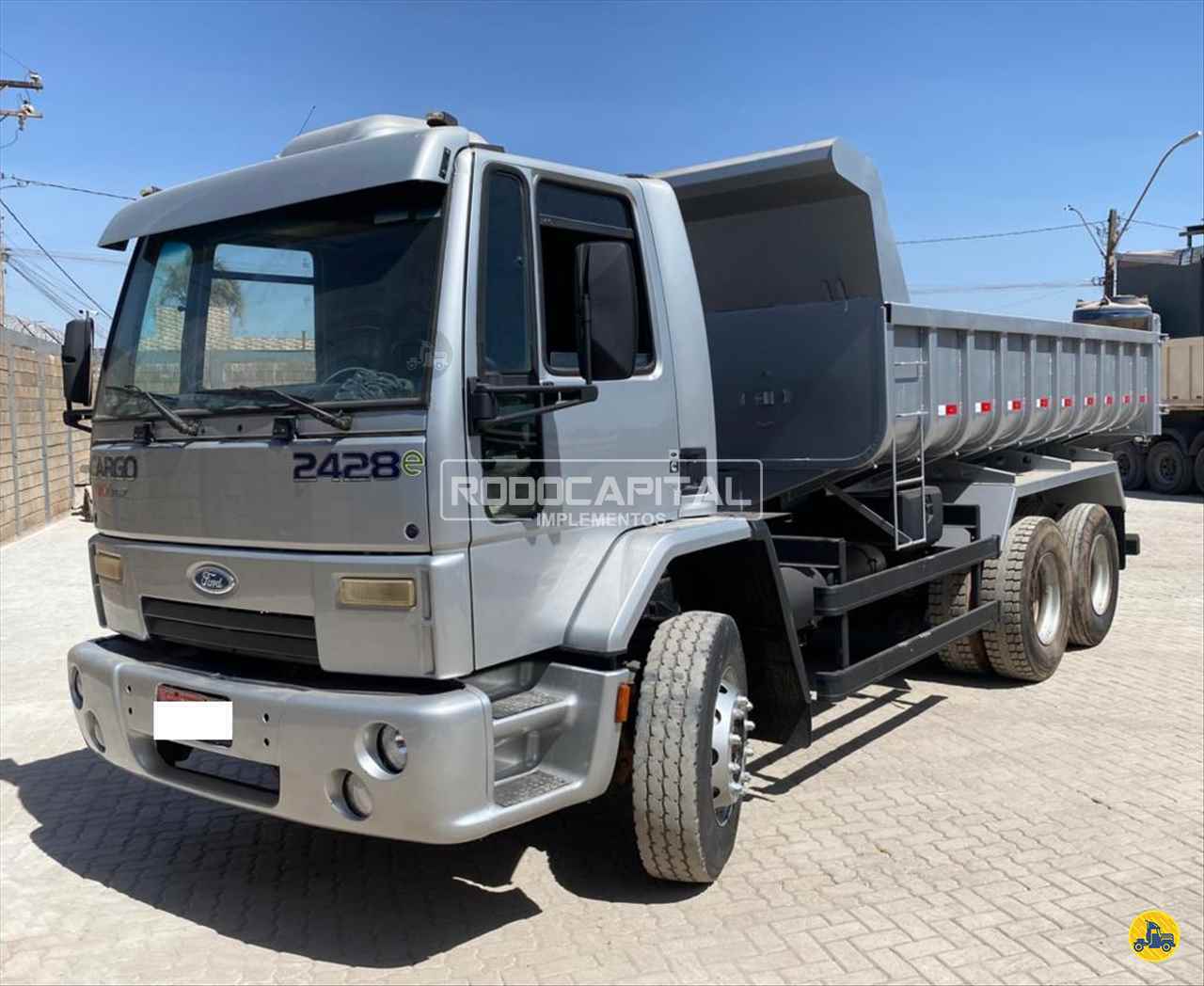 CAMINHAO FORD CARGO 2428 Caçamba Basculante Truck 6x2 RODOCAPITAL - TRUCKVAN BRASILIA DISTRITO FEDERAL DF