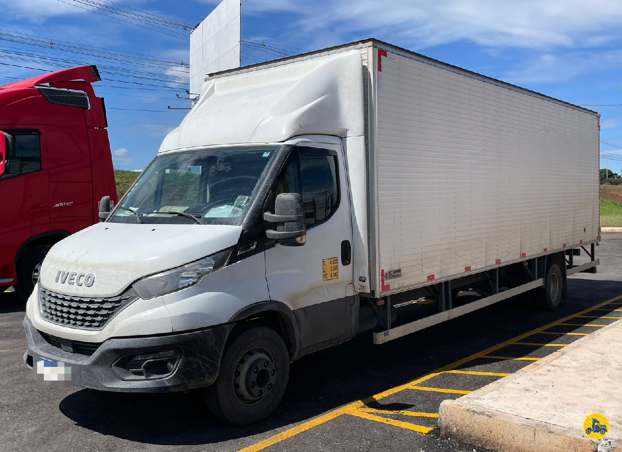 CAMINHAO IVECO DAILY 65-170 Baú Furgão 3/4 4x2 RODOCAPITAL - TRUCKVAN BRASILIA DISTRITO FEDERAL DF