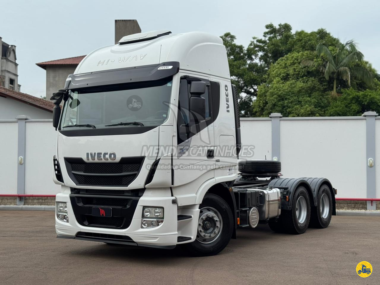 CAMINHAO IVECO STRALIS 480 HI WAY Cavalo Mecânico Traçado 6x4 Mendes Caminhões PRESIDENTE GETULIO SANTA CATARINA SC