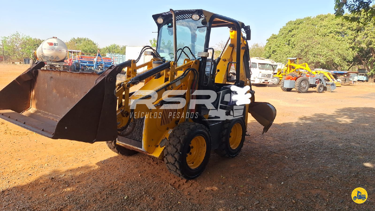 RETRO ESCAVADEIRA JCB 1CX Tração 4x2 RSR Veículos Pesados SAO PAULO SÃO PAULO SP