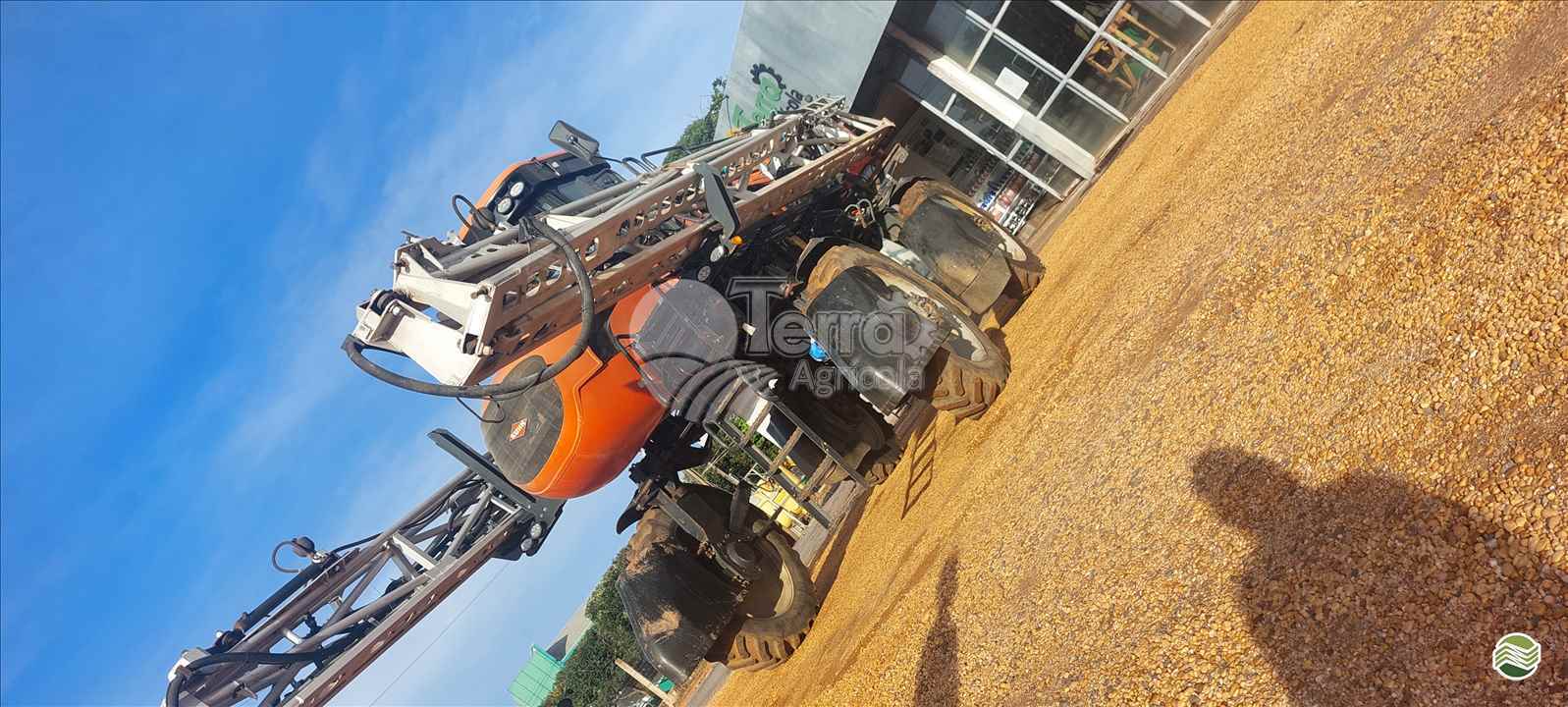 PULVERIZADOR KUHN STRONGER 3000 Tração 4x4 Terra Agrícola DIAMANTINO MATO GROSSO MT