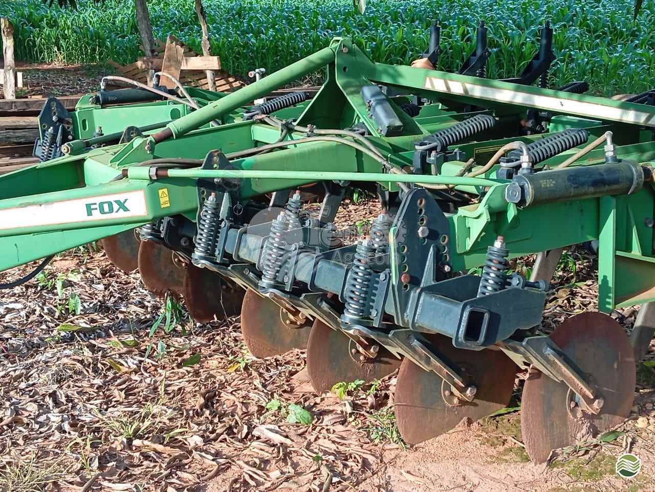 IMPLEMENTOS AGRICOLAS ESCARIFICADOR 15 HASTES DISCO CORTE Terra Agrícola DIAMANTINO MATO GROSSO MT