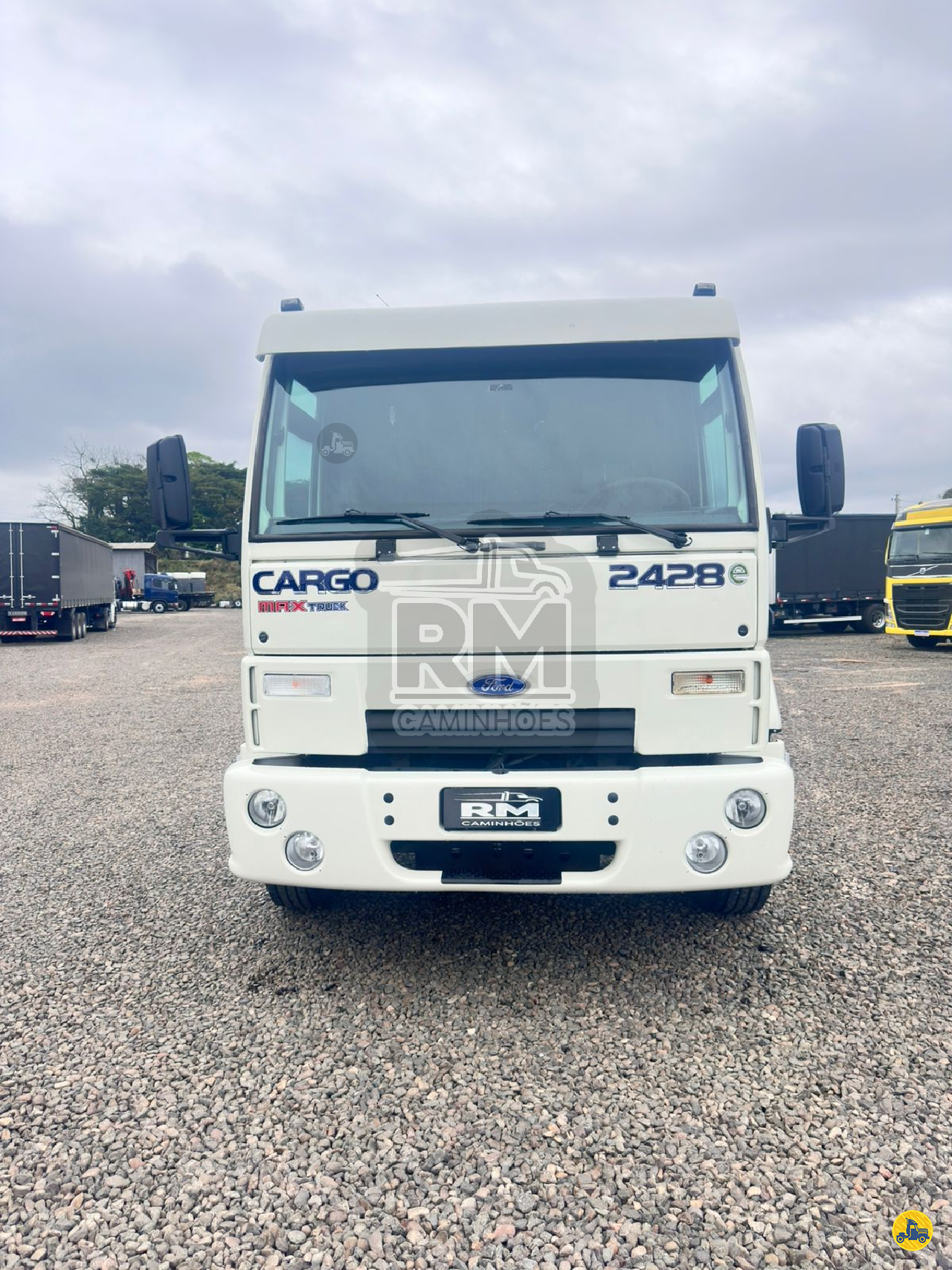 CAMINHAO VOLKSWAGEN VW 9170 Baú Frigorífico 3/4 4x2 RM Caminhões ICARA SANTA CATARINA SC
