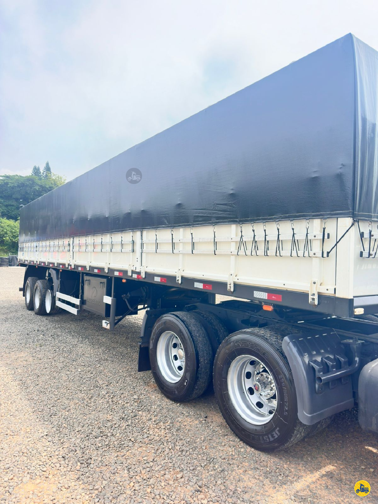 CARRETA SEMI-REBOQUE GRANELEIRO RM Caminhões ICARA SANTA CATARINA SC