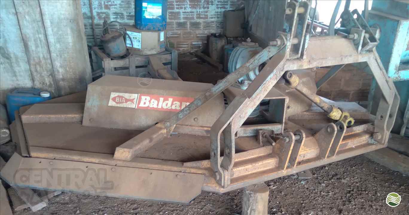 IMPLEMENTOS AGRICOLAS ROCADEIRA ROCADEIRA HIDRÁULICA DUPLA Central Agro CASCAVEL PARANÁ PR