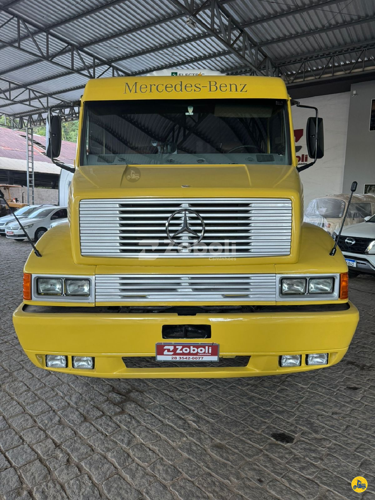 CAMINHAO MERCEDES-BENZ MB 1935 Chassis Truck 6x2 Zoboli Caminhões CASTELO ESPÍRITO SANTO ES
