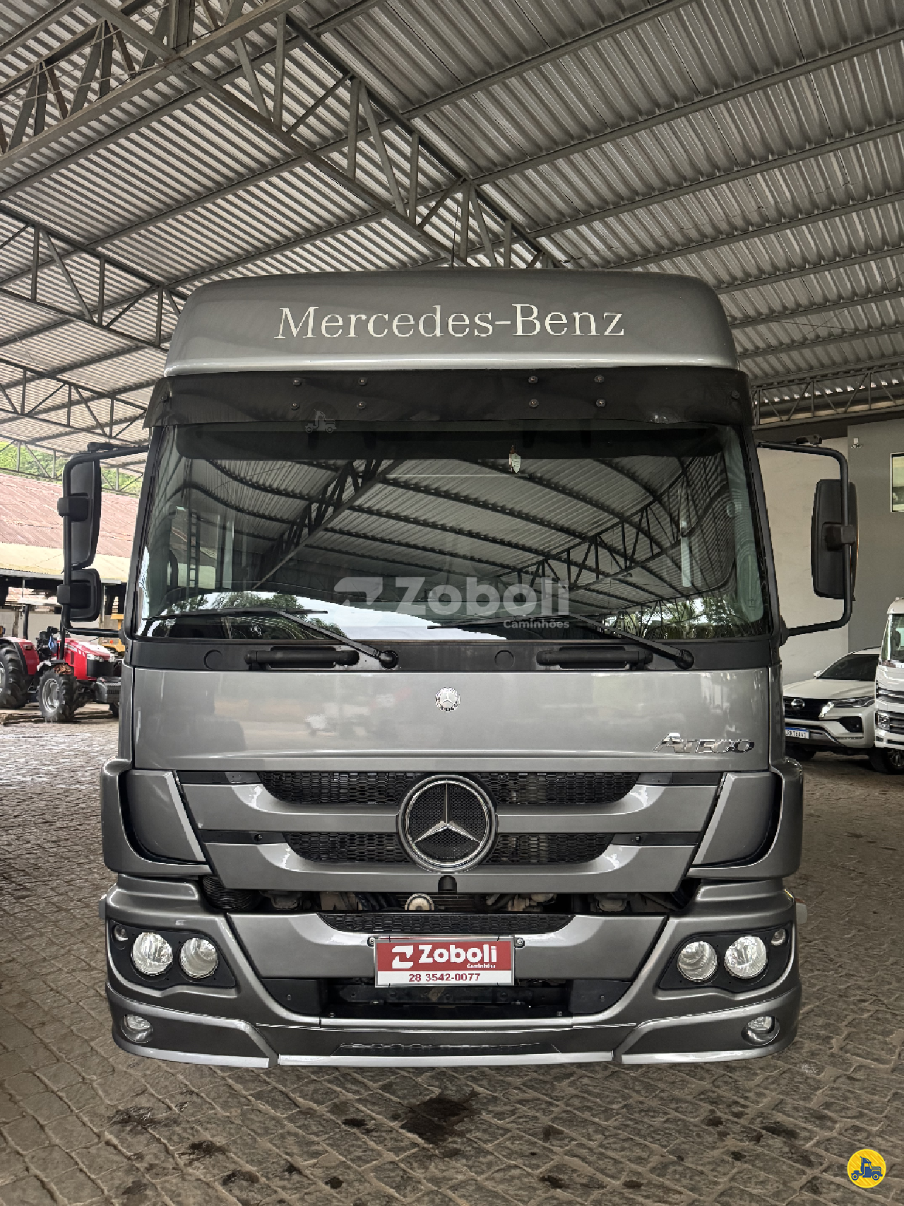 CAMINHAO MERCEDES-BENZ MB 3030 Carga Seca BiTruck 8x2 Zoboli Caminhões CASTELO ESPÍRITO SANTO ES