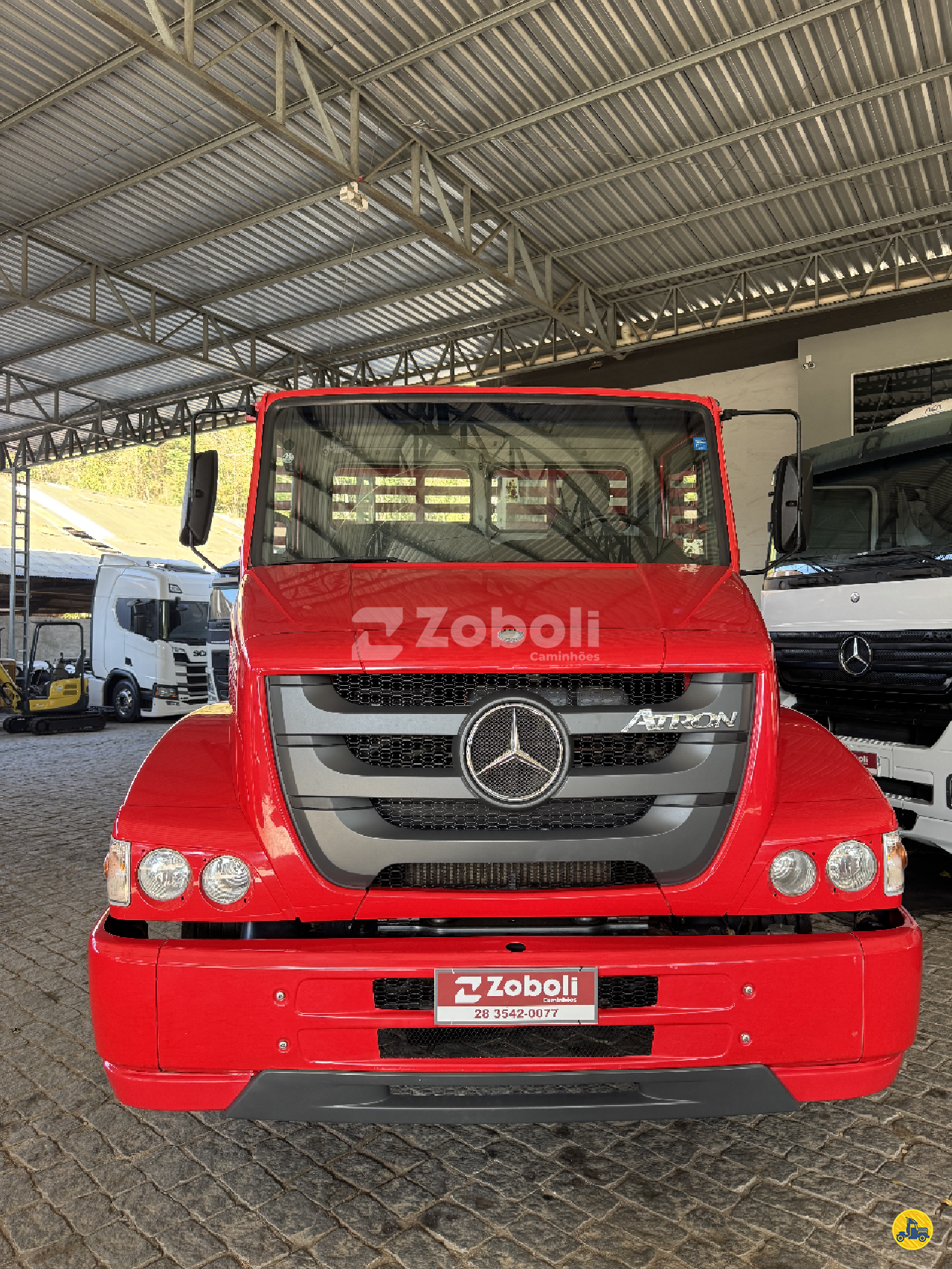 CAMINHAO MERCEDES-BENZ MB 1318 Carga Seca Truck 6x2 Zoboli Caminhões CASTELO ESPÍRITO SANTO ES