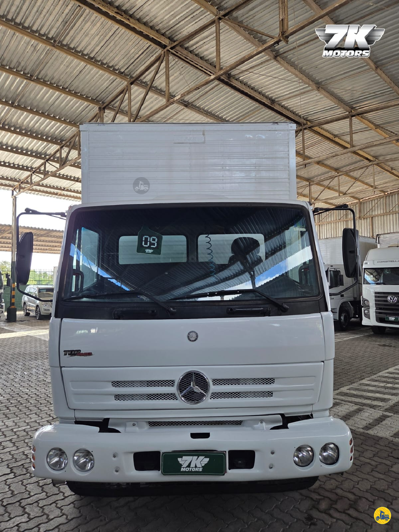 CAMINHAO MERCEDES-BENZ MB 1718 Baú Furgão Toco 4x2 7K Motors ITAITINGA CEARÁ CE