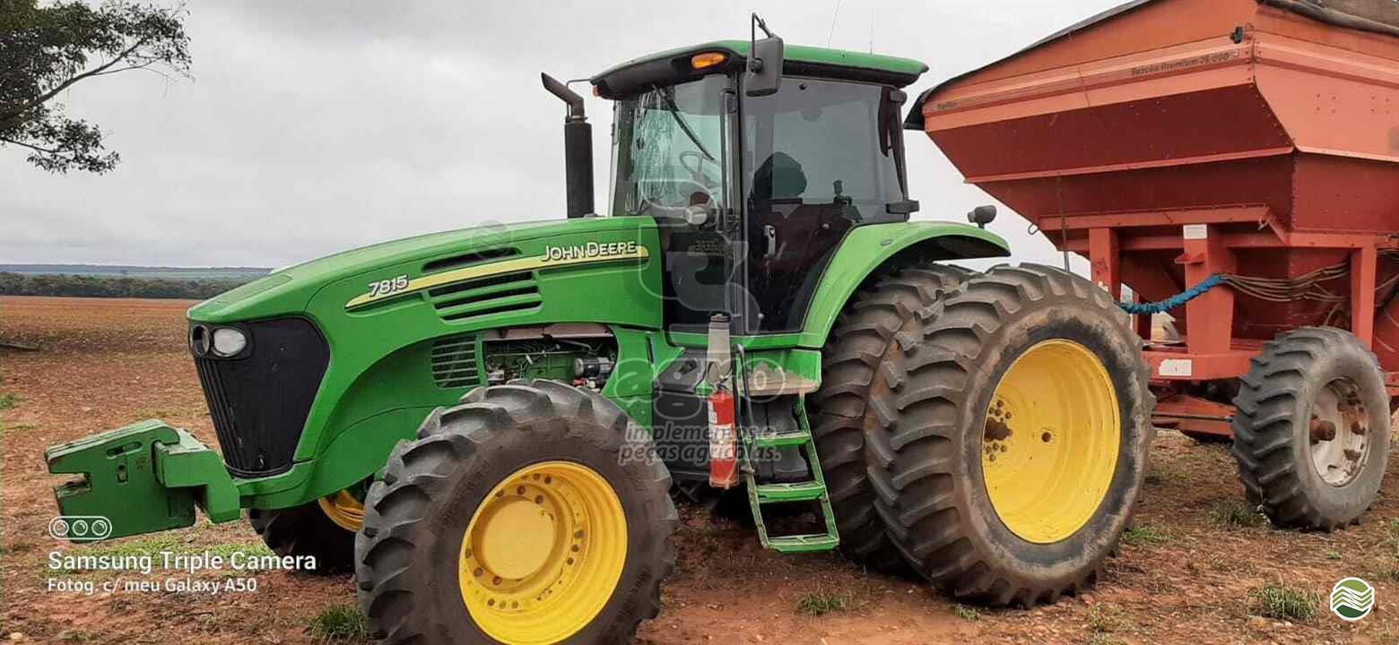 TRATOR JOHN DEERE JOHN DEERE 7815 Tração 4x4 BS Agro Implementos Agrícolas TAPURAH MATO GROSSO MT
