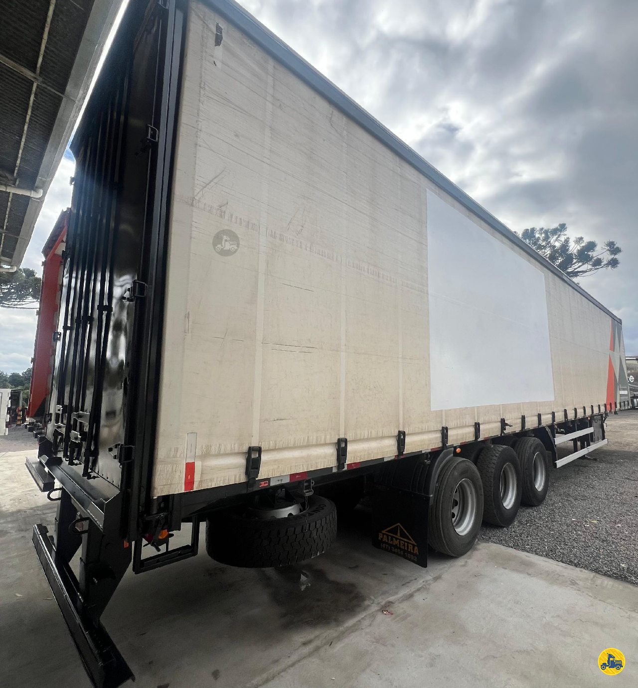 CARRETA SEMI-REBOQUE BAU SIDER Reta Cristhian Caminhões COLOMBO PARANÁ PR