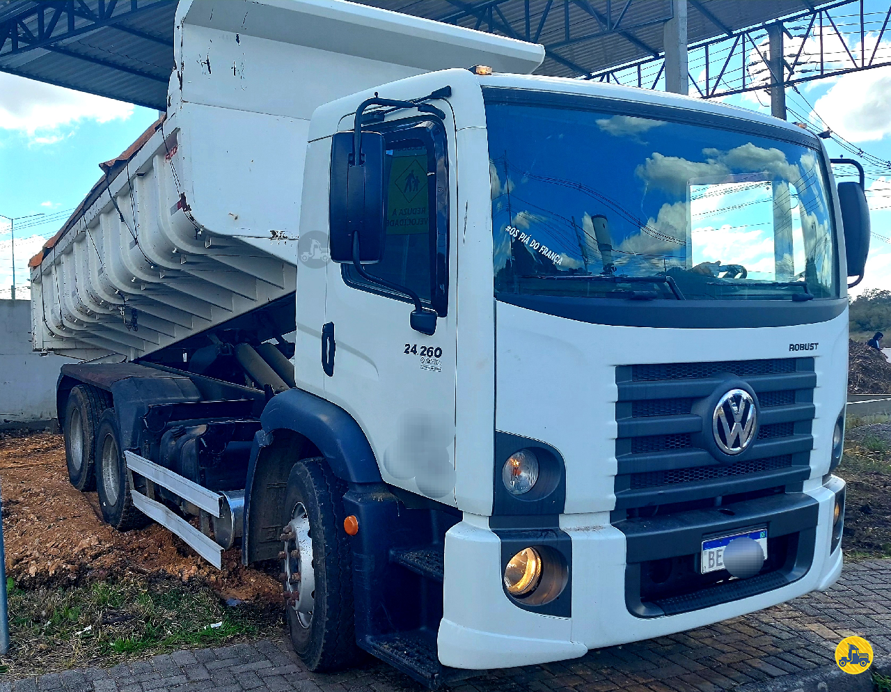 CAMINHAO VOLKSWAGEN VW 24260 Caçamba Basculante Truck 6x2 Cristhian Caminhões COLOMBO PARANÁ PR