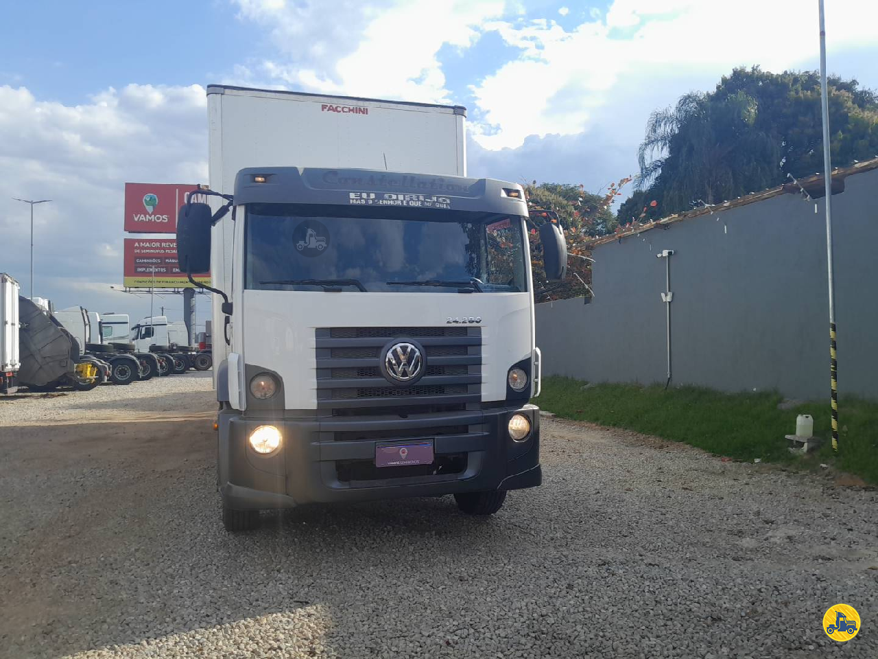 CAMINHAO VOLKSWAGEN VW 24280 Baú Térmico Truck 6x2 Vamos Seminovos - Caçapava CACAPAVA SÃO PAULO SP