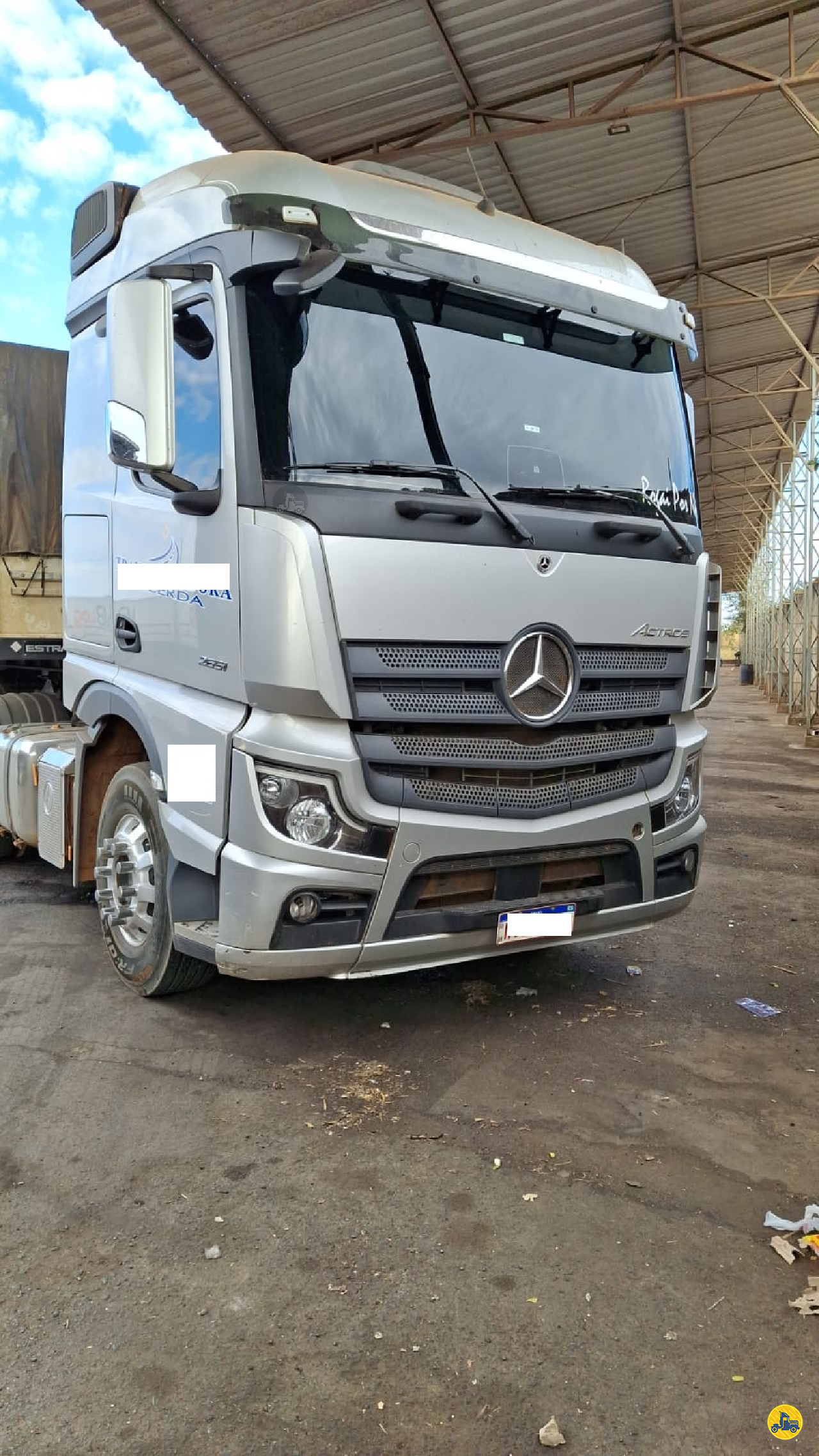 CAMINHAO MERCEDES-BENZ MB 2651 Cavalo Mecânico Cavalo 6x4 Gerominho Implementos Rodoviários - Guerra UBERLANDIA MINAS GERAIS MG