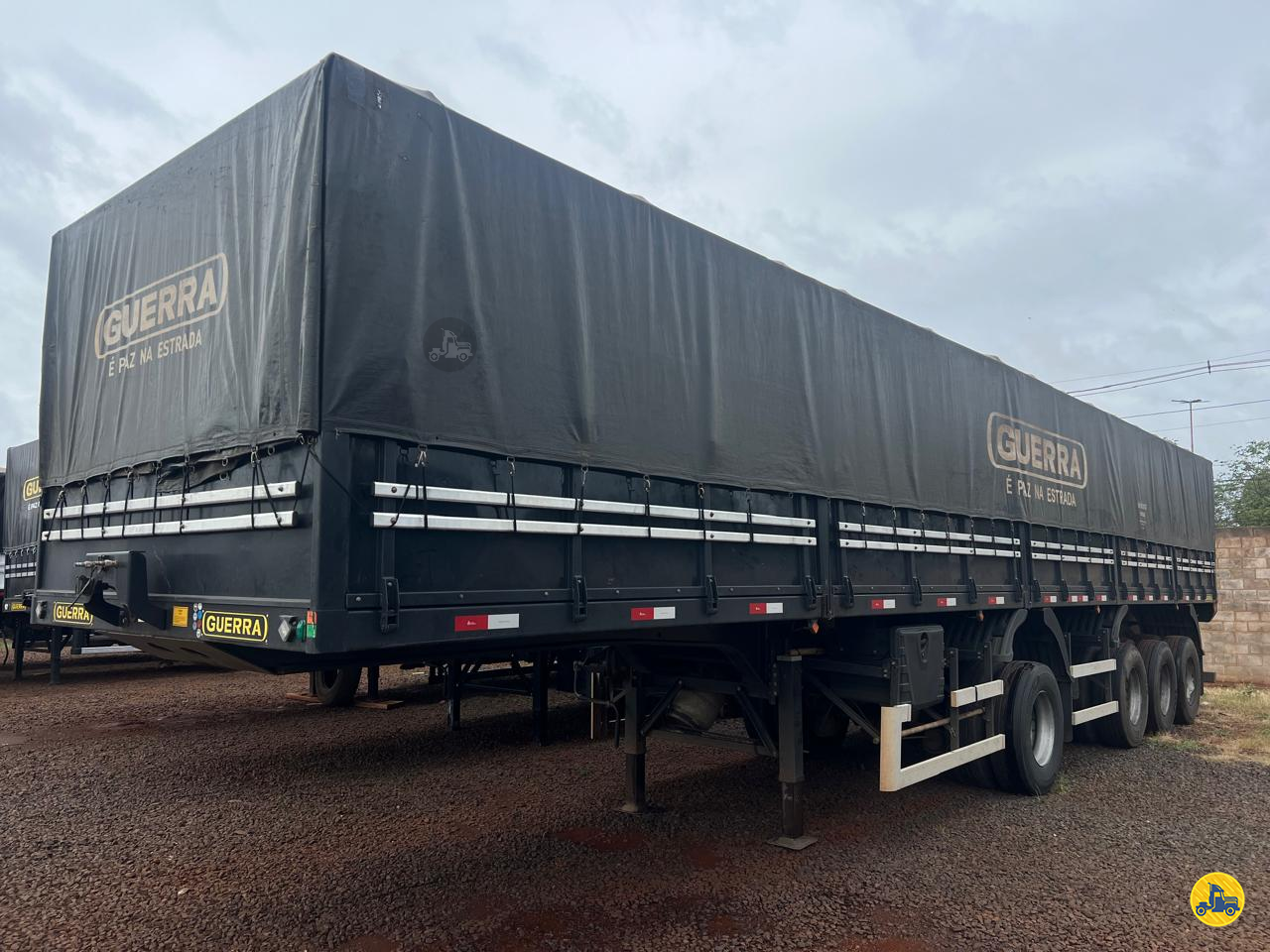 CARRETA SEMI-REBOQUE GRANELEIRO Gerominho Implementos Rodoviários - Guerra UBERLANDIA MINAS GERAIS MG